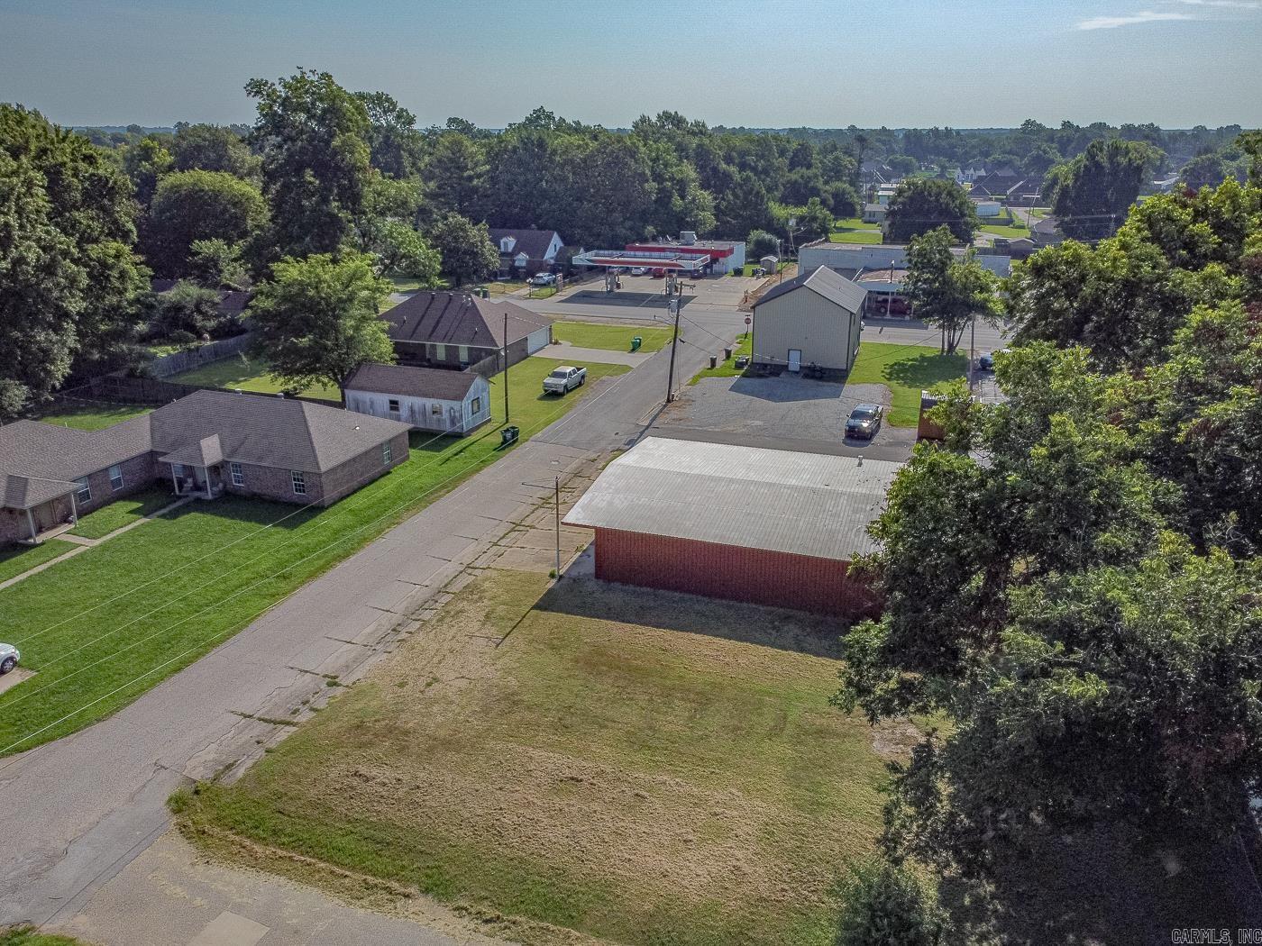 108 W Walnut St  Manila, AR