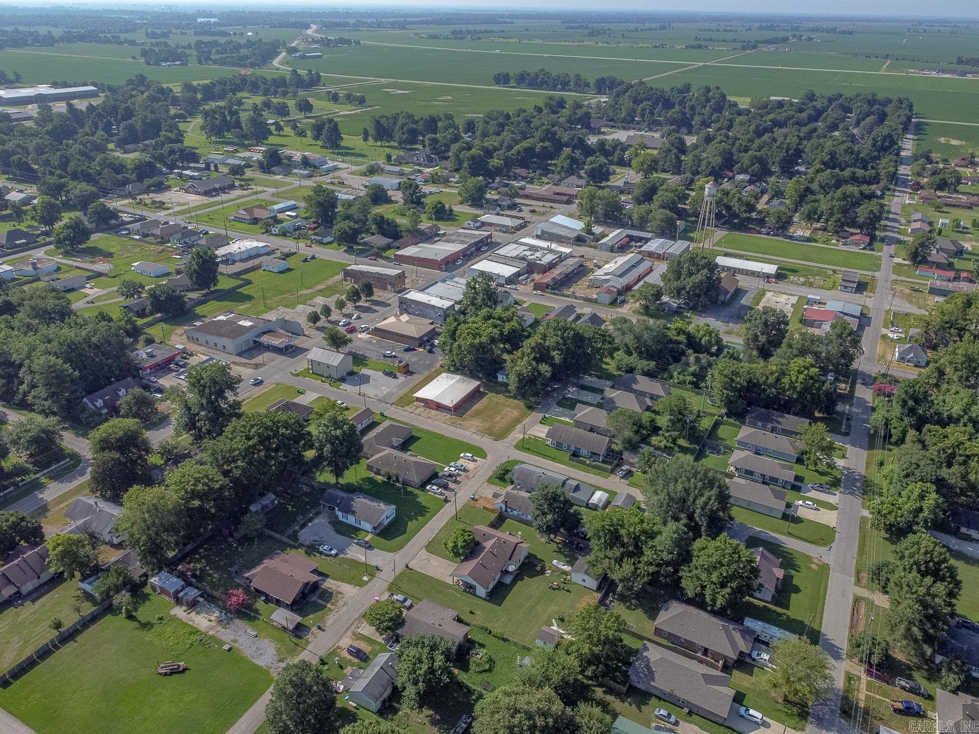 108 W Walnut St  Manila, AR