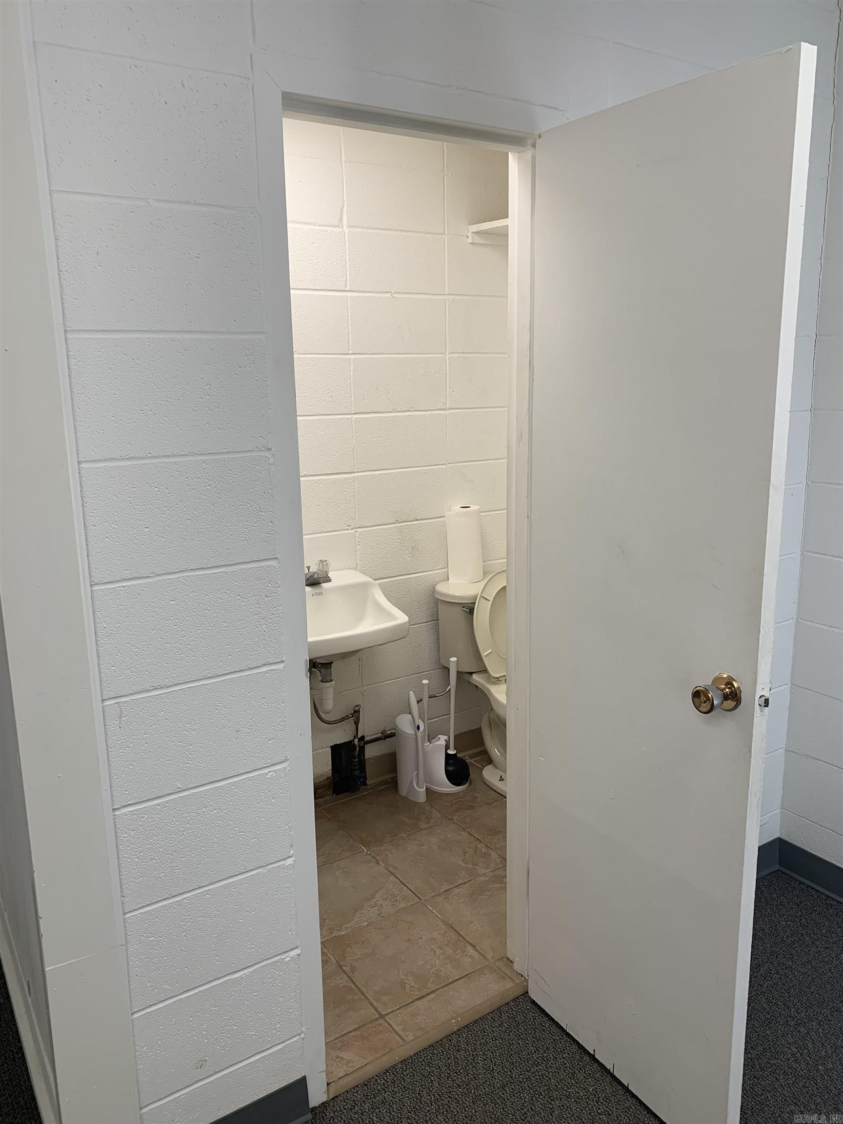 509-511 W West Main Street  Heber Springs, AR