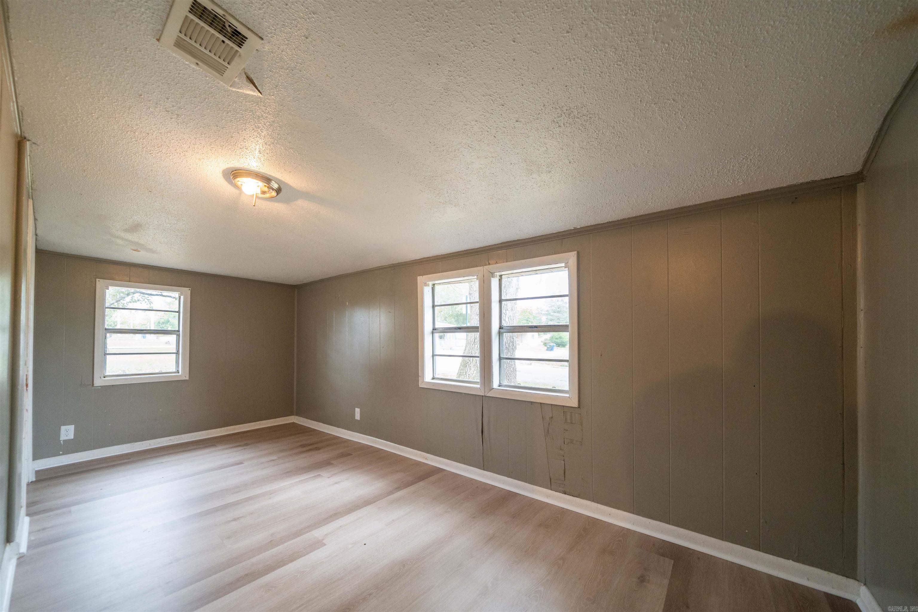 807 Walnut  Conway, AR