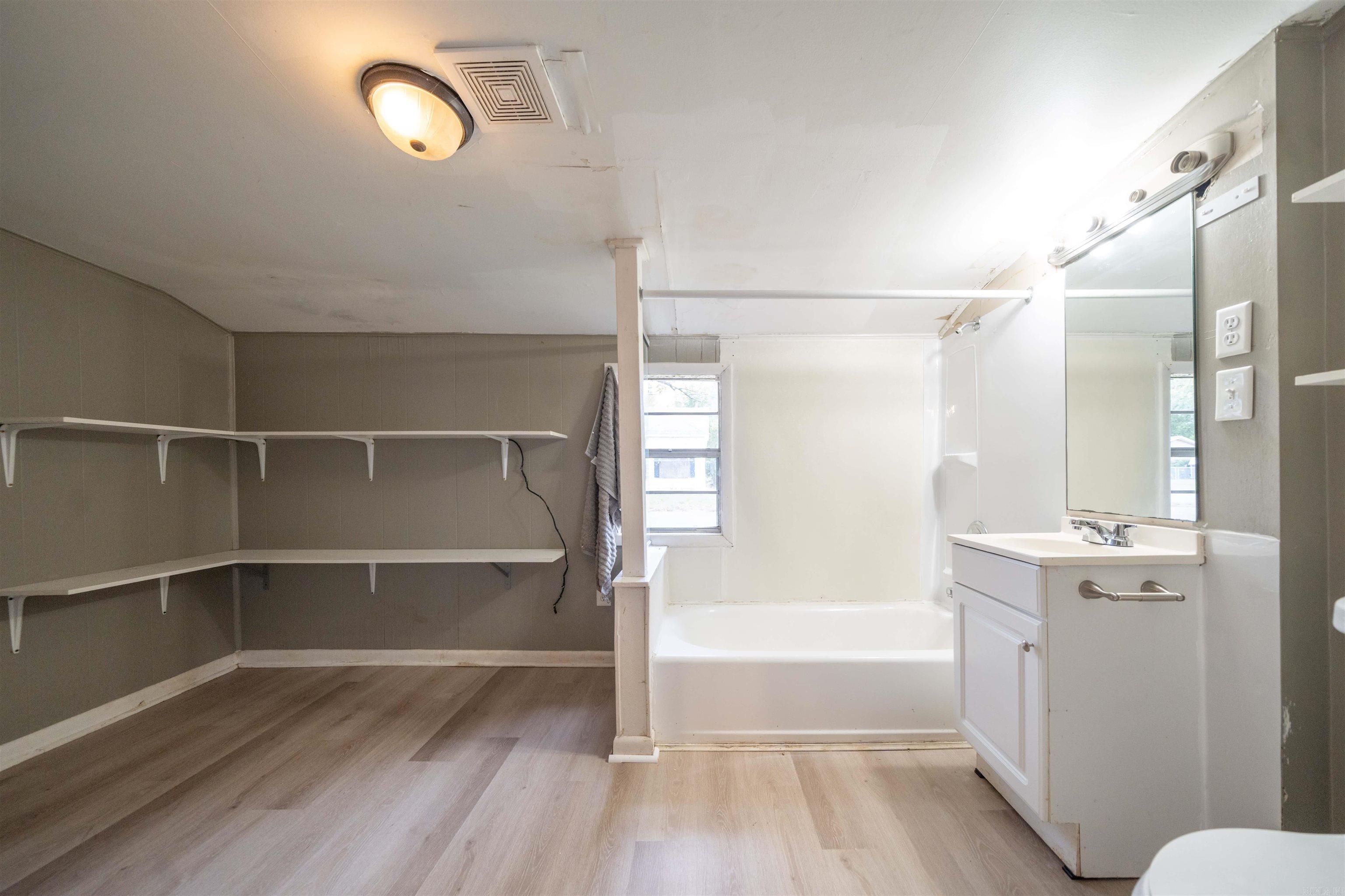 807 Walnut  Conway, AR