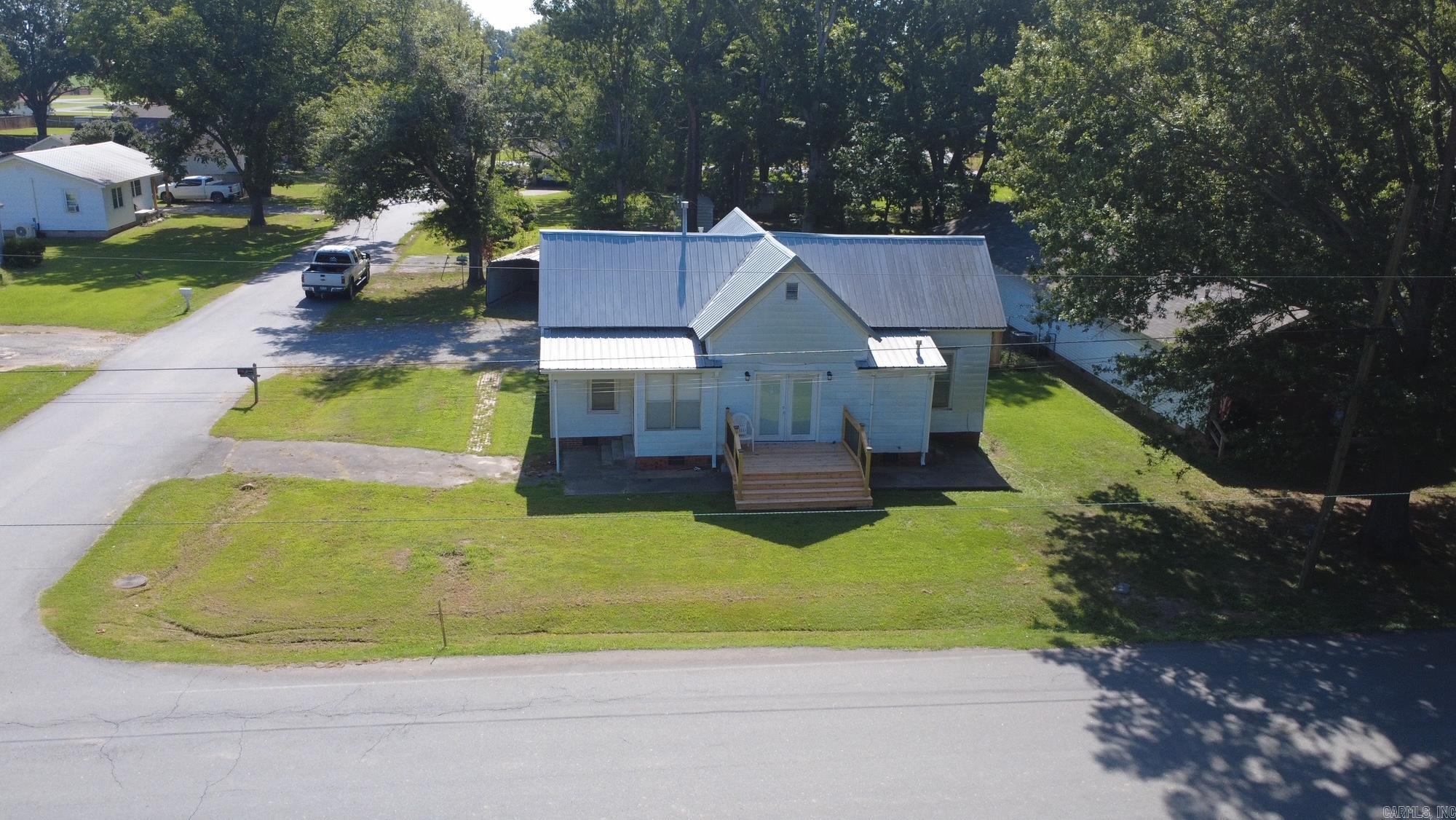 820 N williams  Carlisle, AR