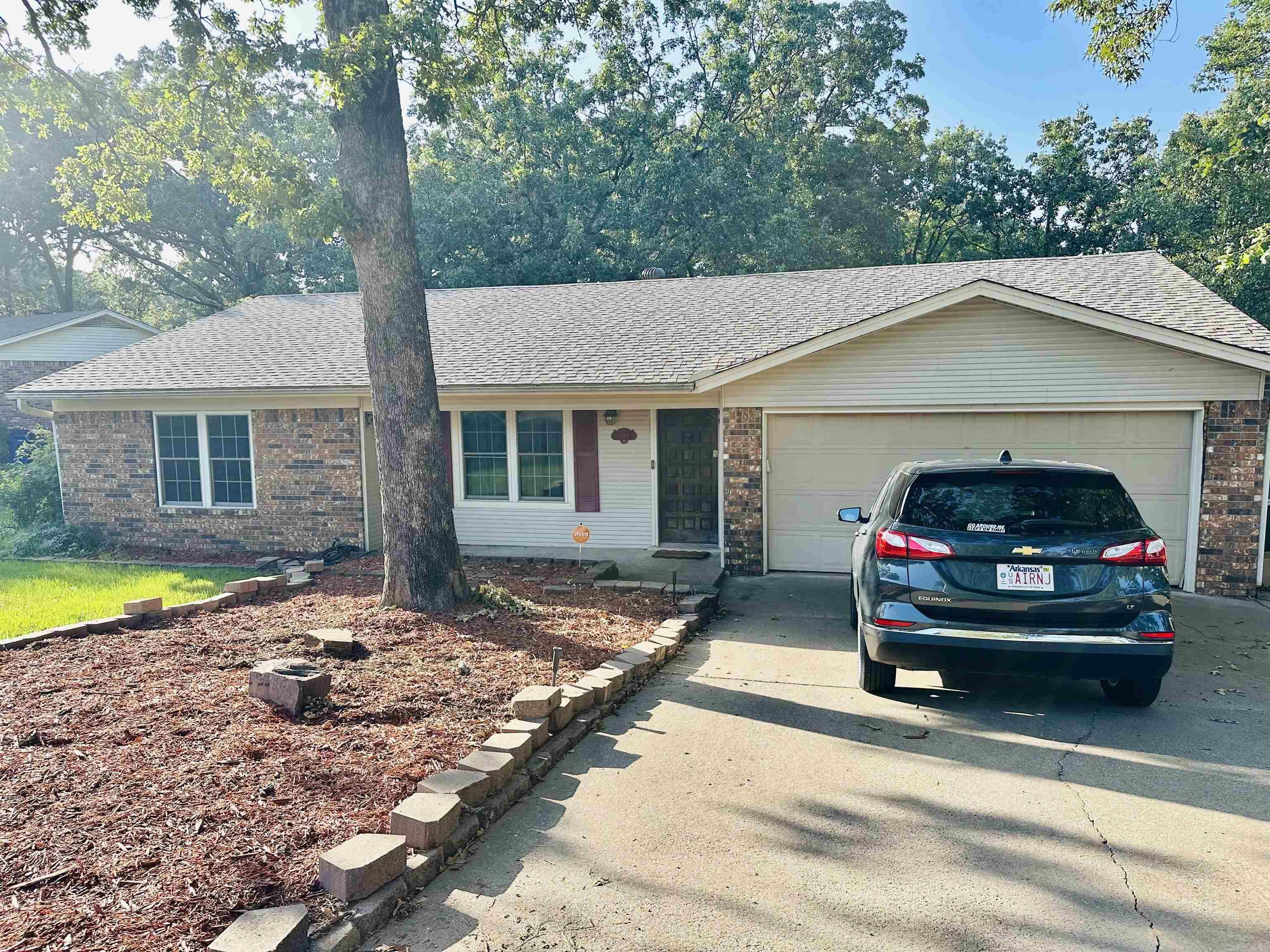 1901 OSCEOLA Street North Little Rock, AR 72119