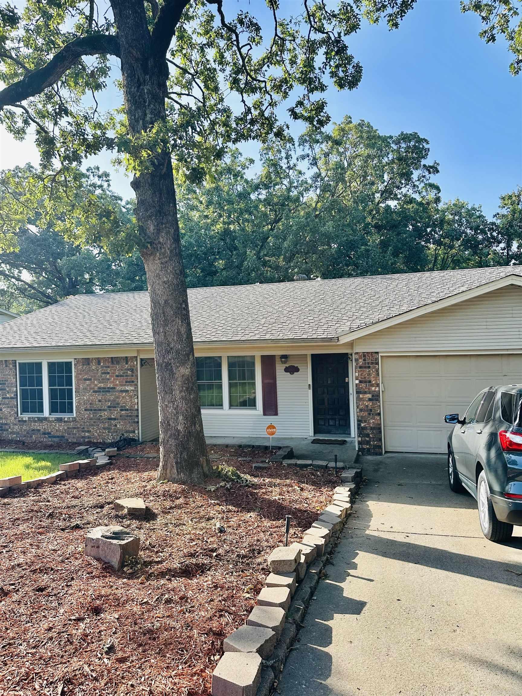 1901 OSCEOLA Street North Little Rock, AR 72119