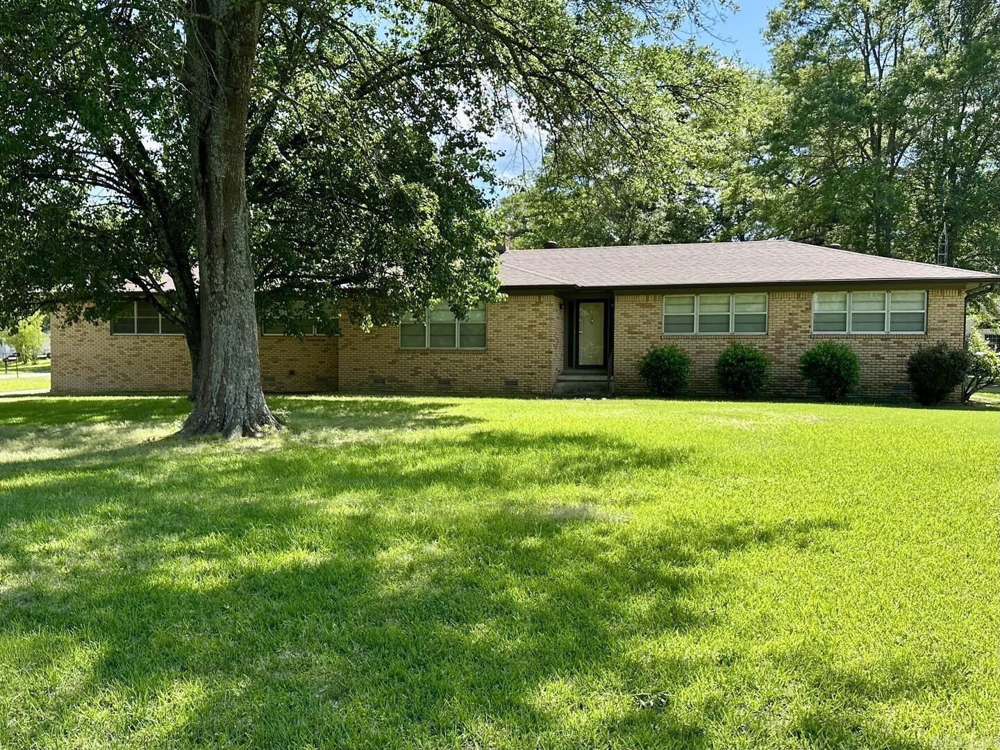 7704 Dollarway Road White Hall, AR 71602-0000