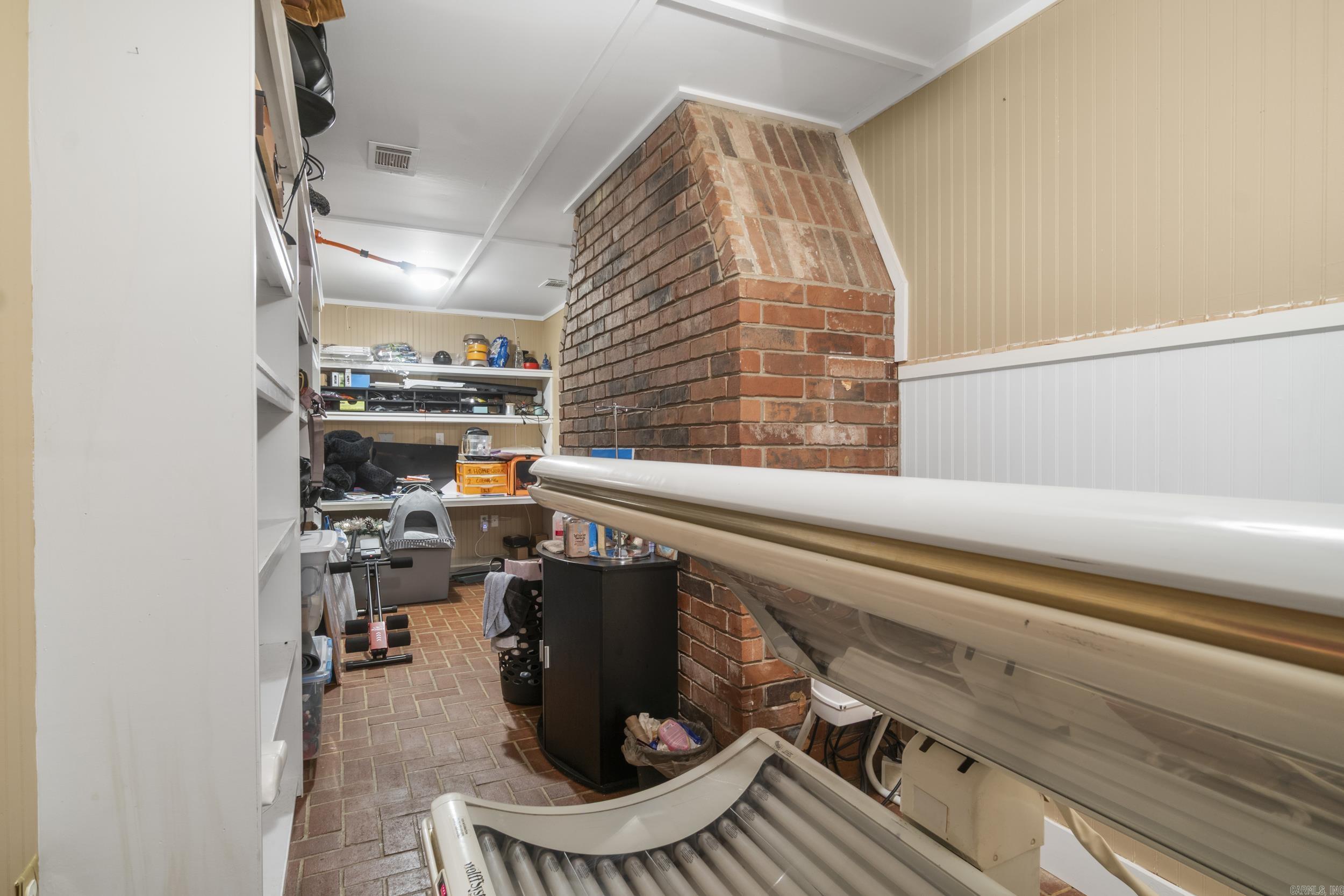 16 Woodcrest Searcy, AR 72143