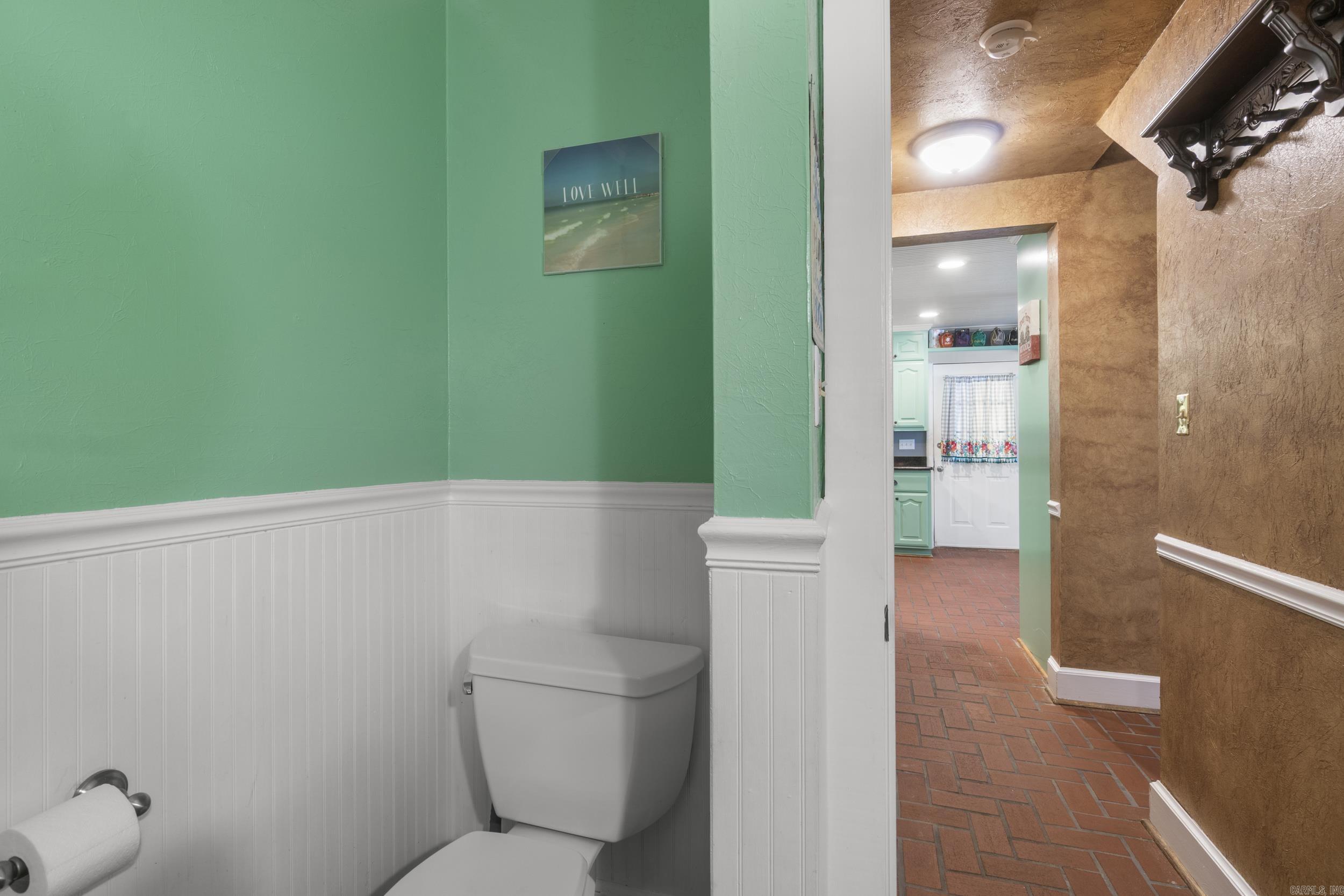 16 Woodcrest Searcy, AR 72143