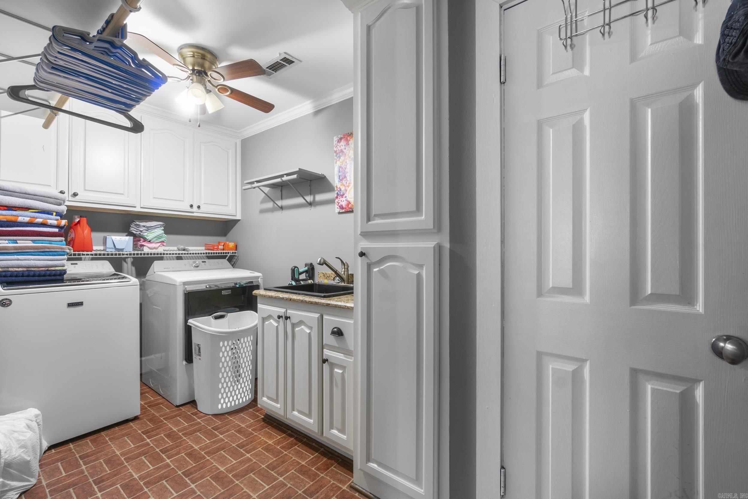 16 Woodcrest Searcy, AR 72143