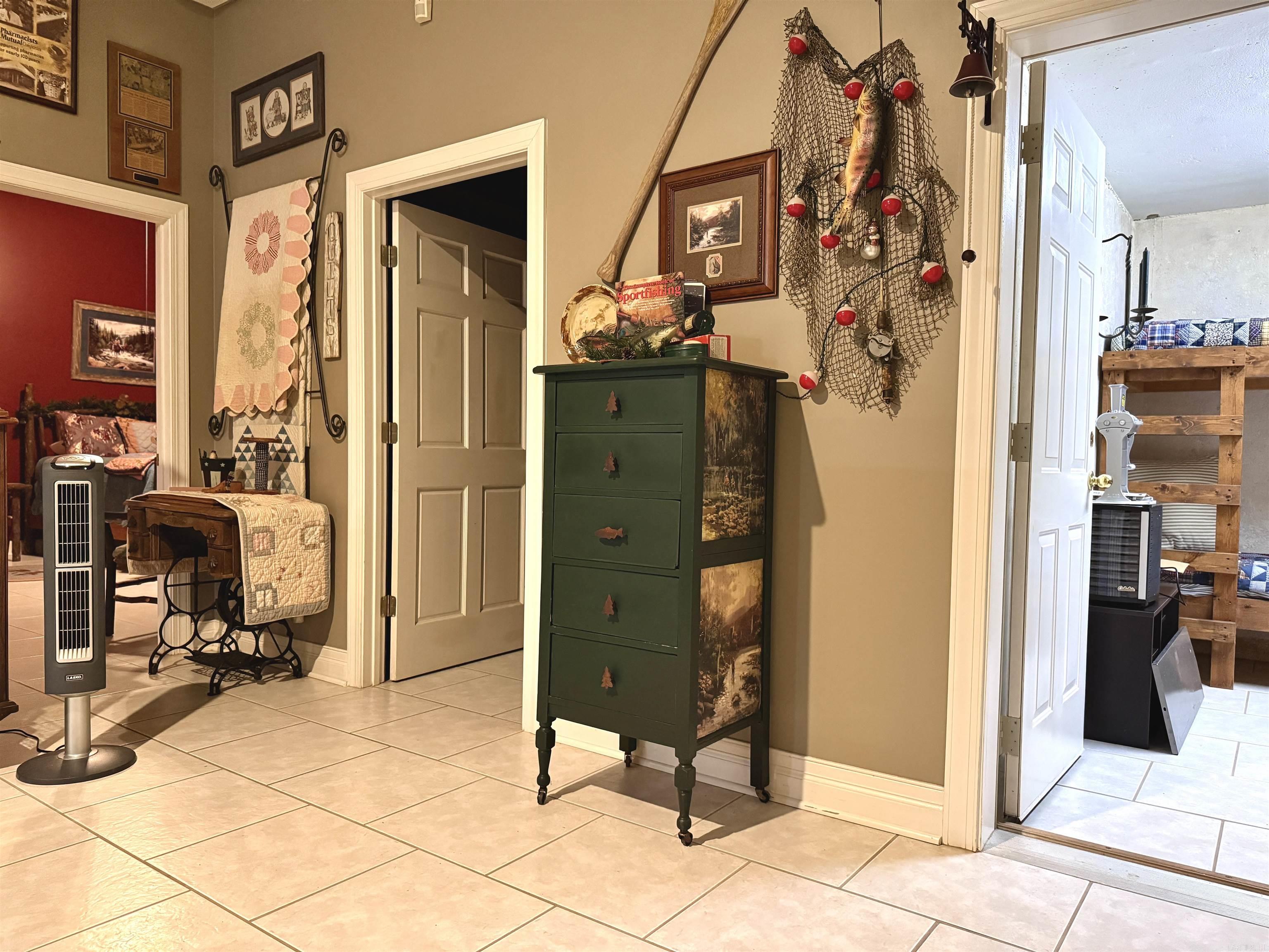 1211 Gayler Street  Mountain View, AR