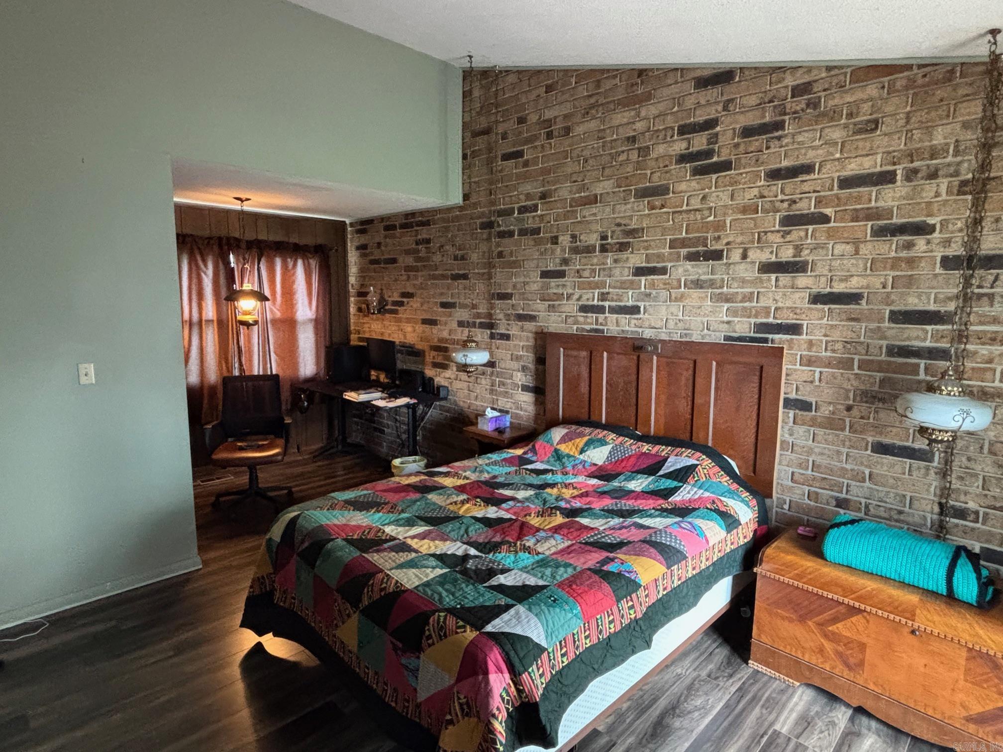 1100 MC 4013  Harrison, AR