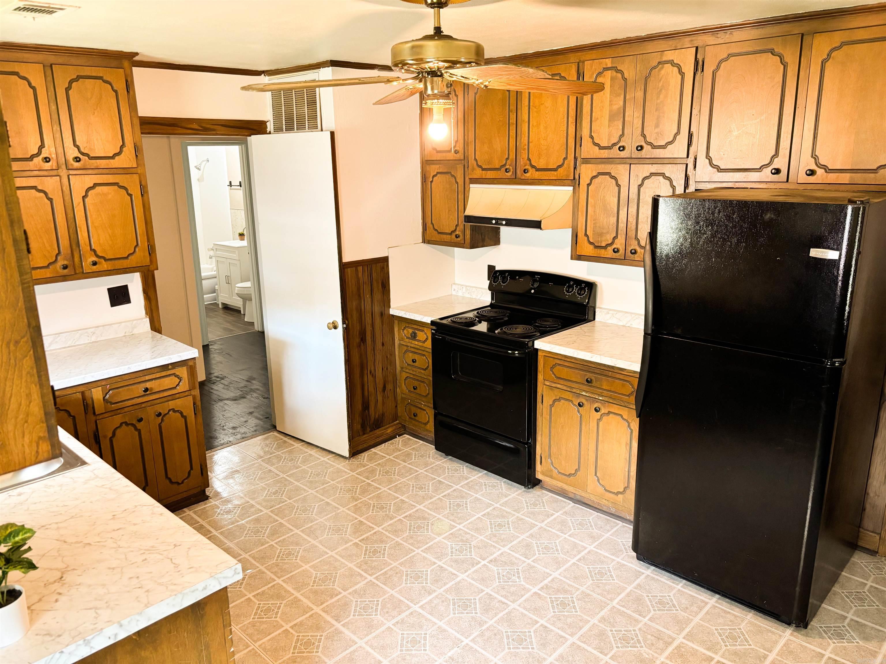 100 Lucy Street Searcy, AR 72143