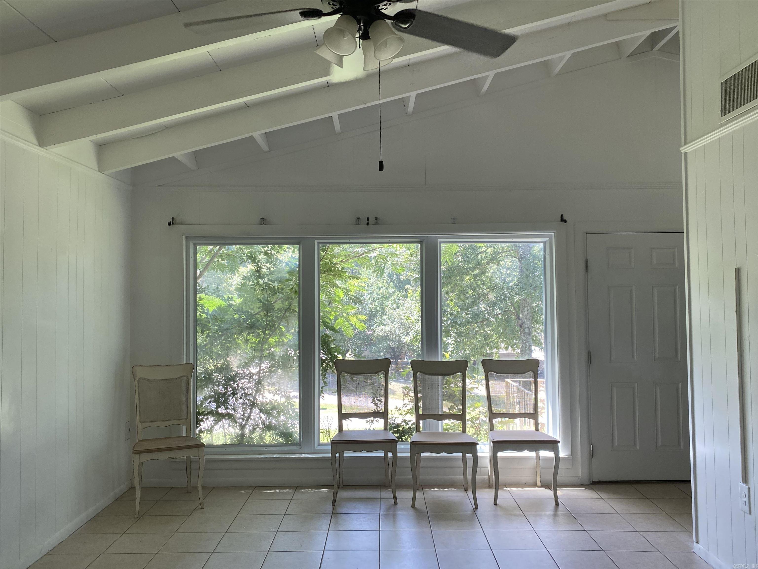 9 White Oak  Mount Ida, AR