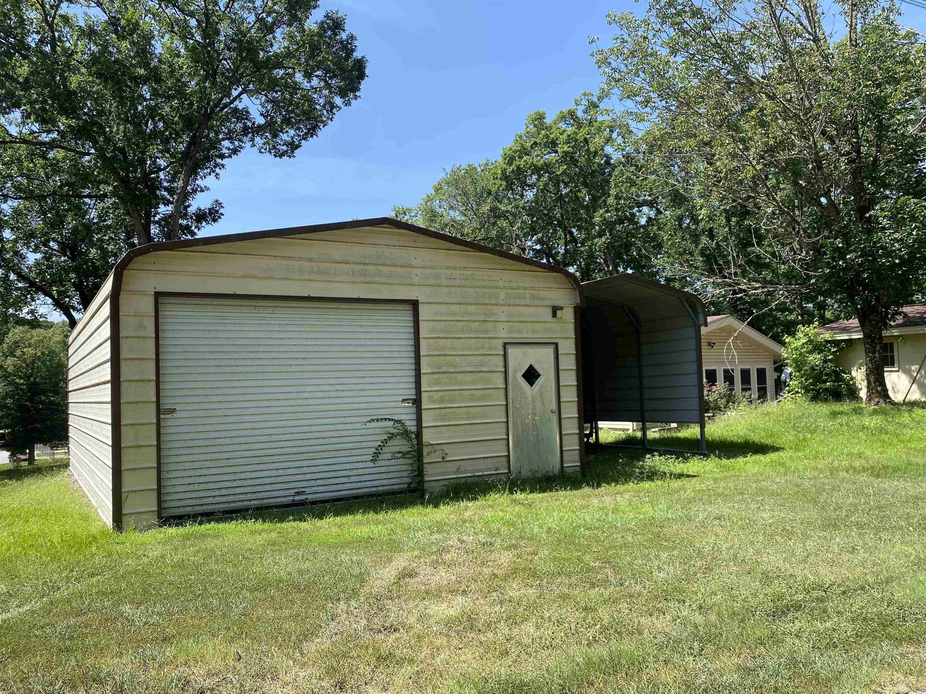 9 White Oak  Mount Ida, AR