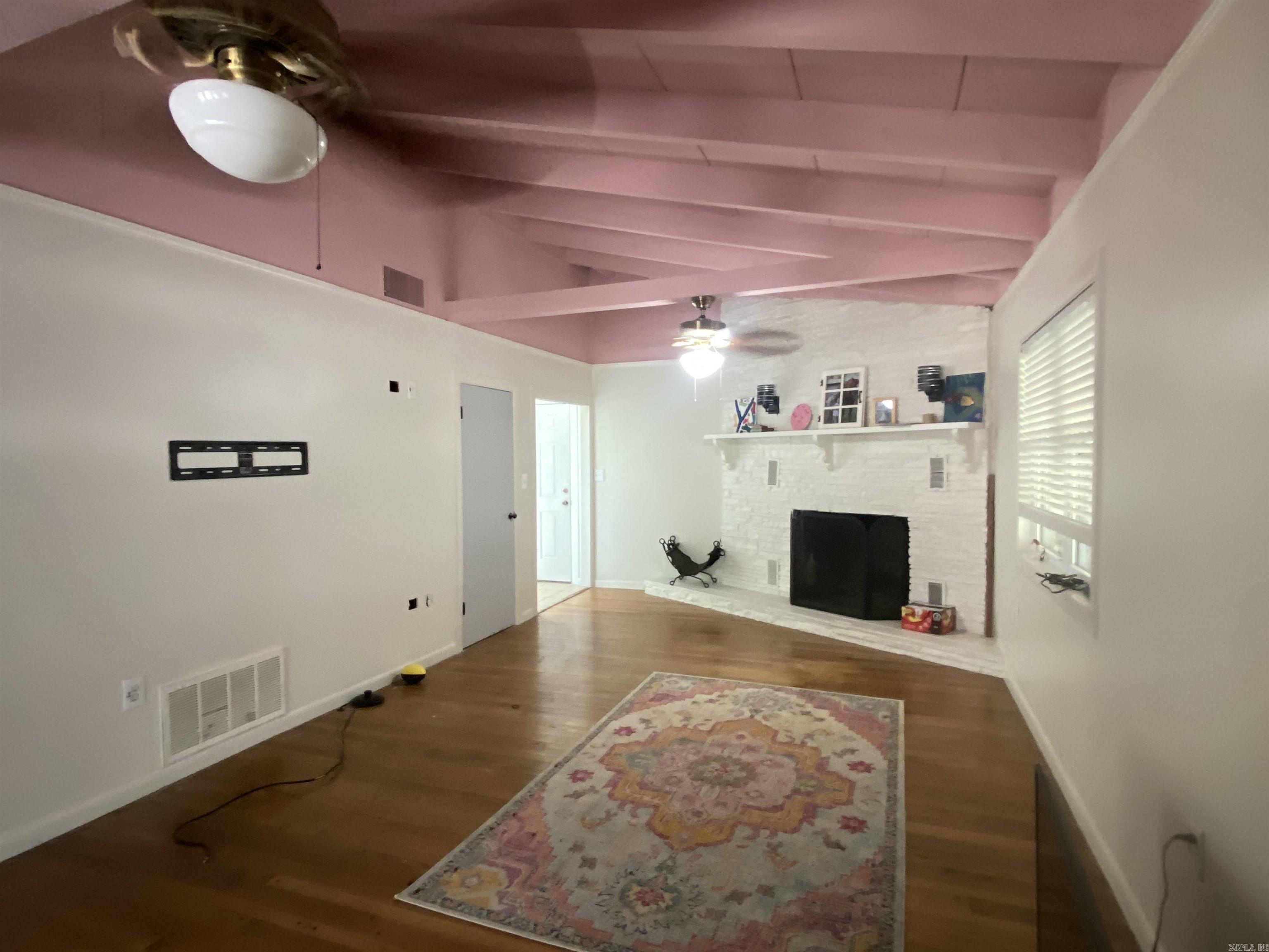 9 White Oak  Mount Ida, AR