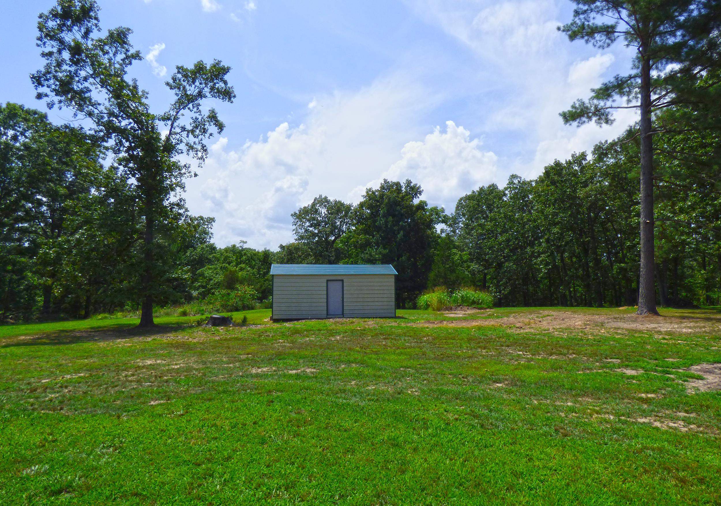 7434 E Hwy 58 Williford, AR 72482