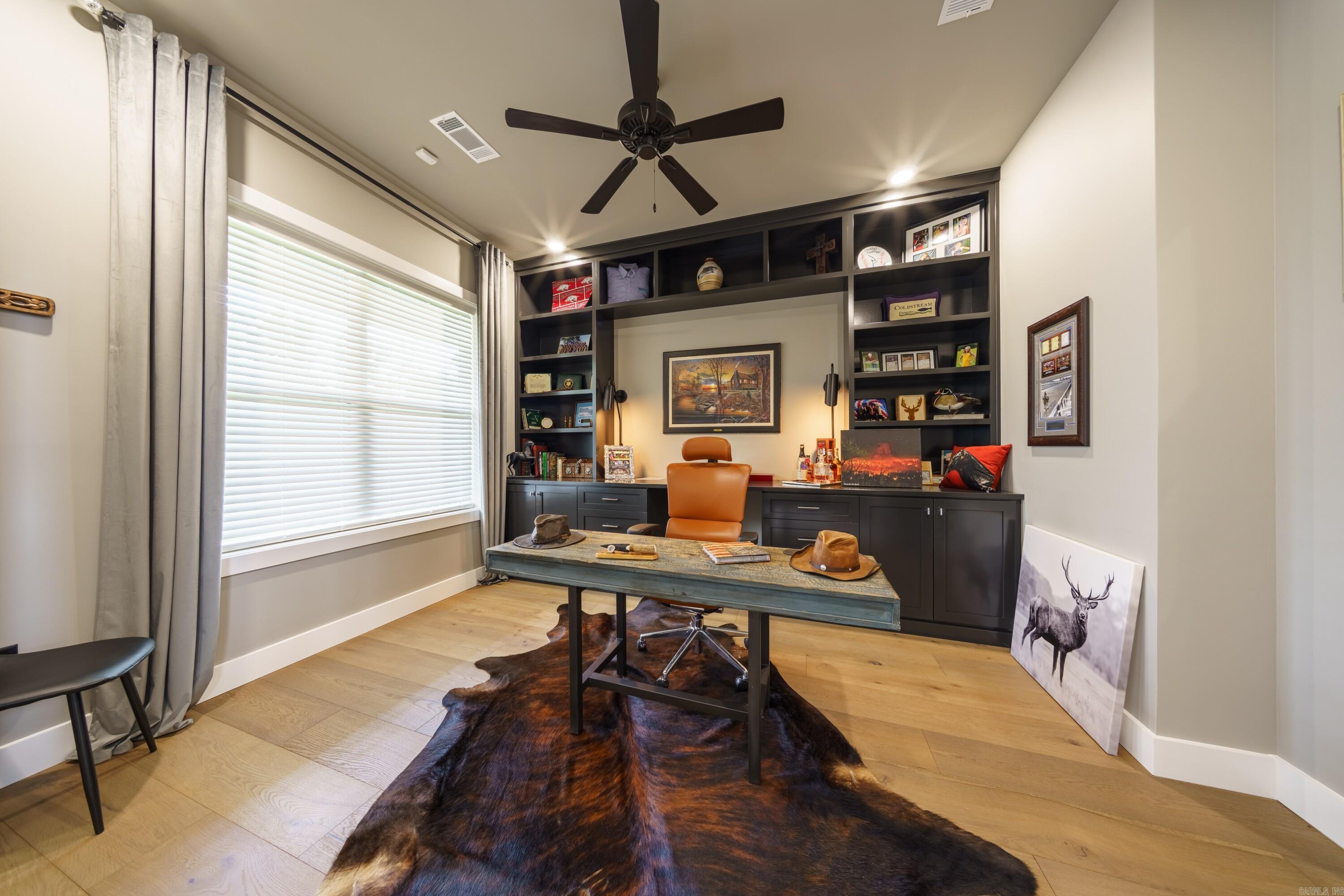 8015 W Hwy 412  Paragould, AR