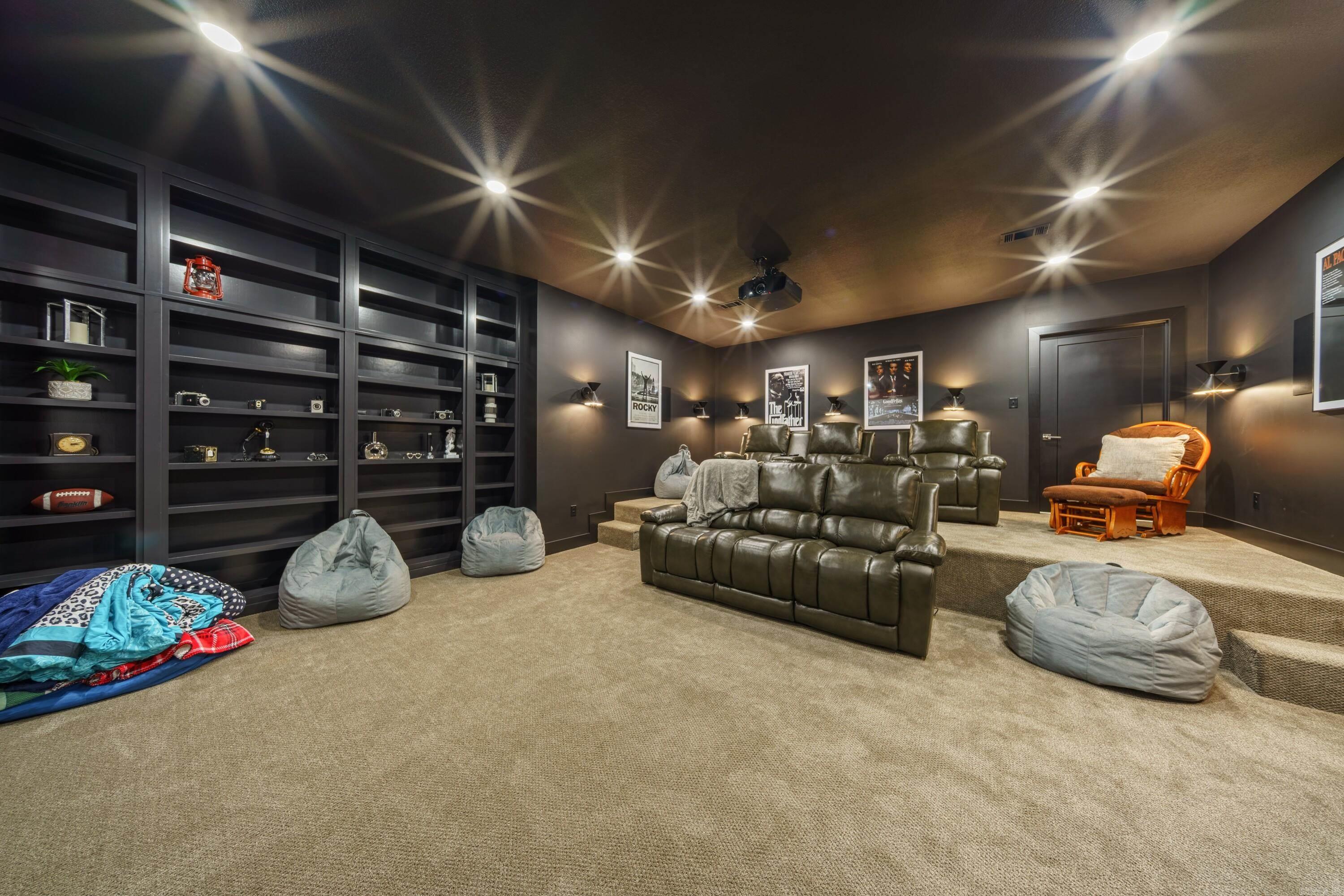 8015 W Hwy 412  Paragould, AR