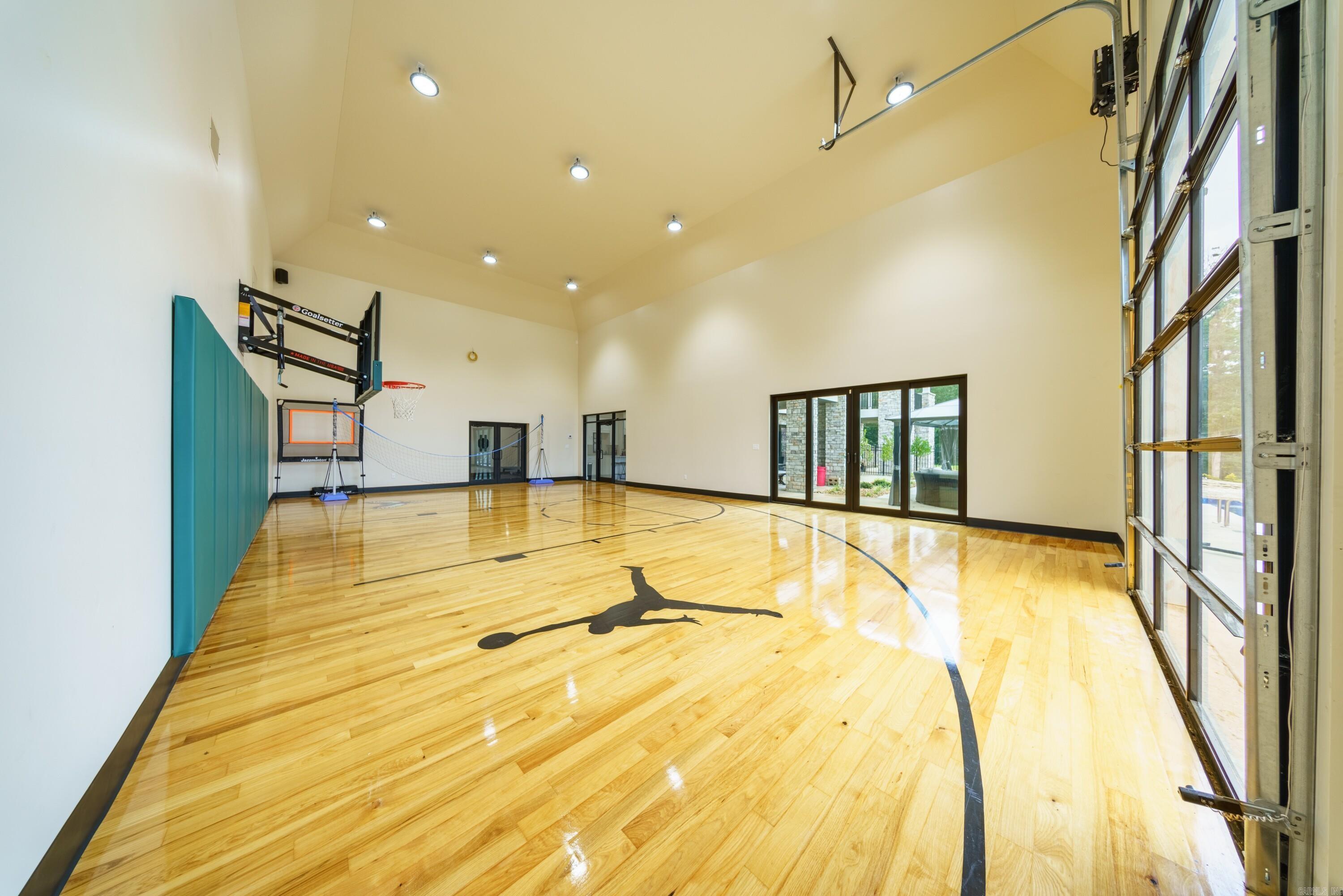 8015 W Hwy 412  Paragould, AR