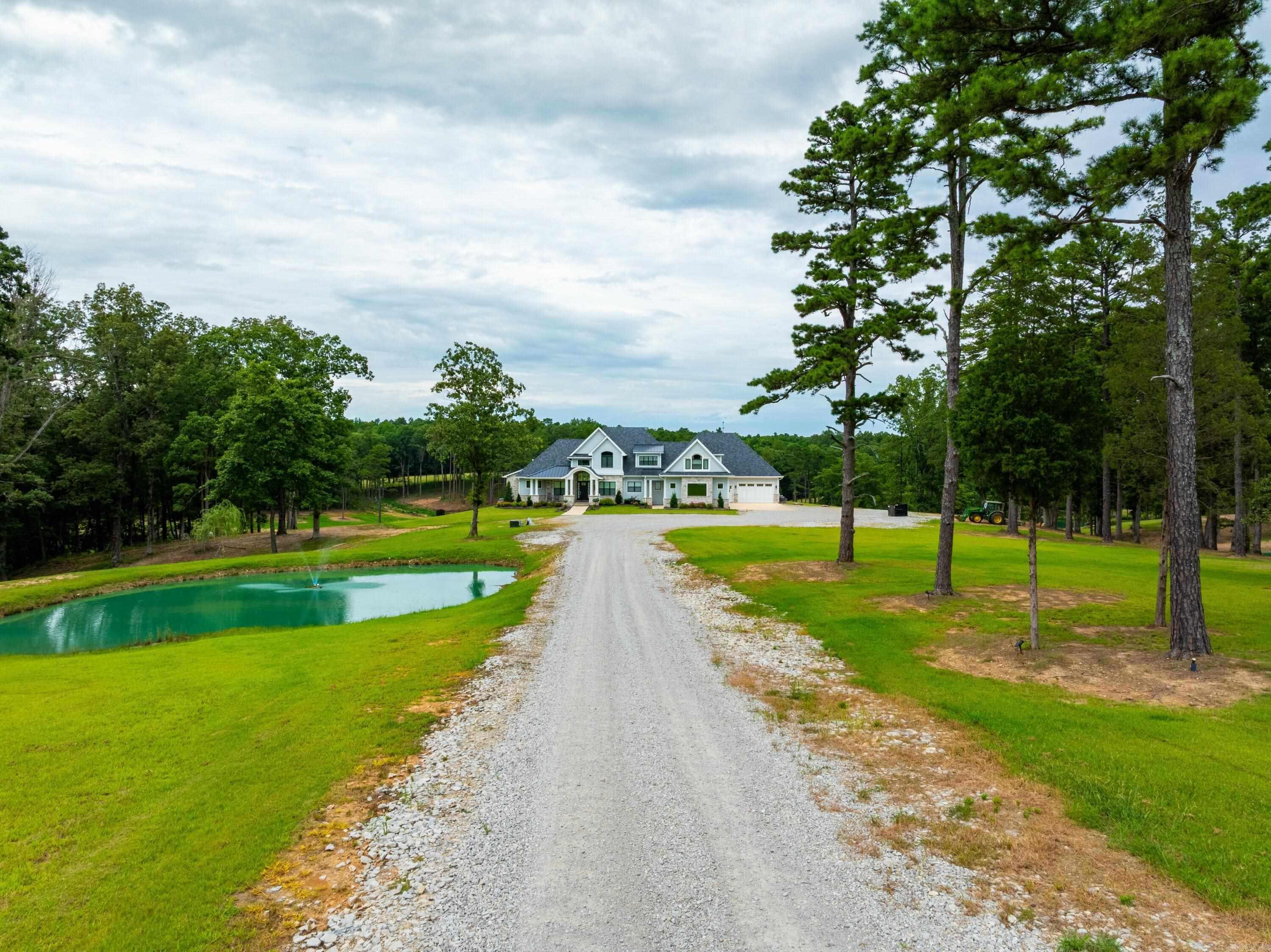 8015 W Hwy 412  Paragould, AR