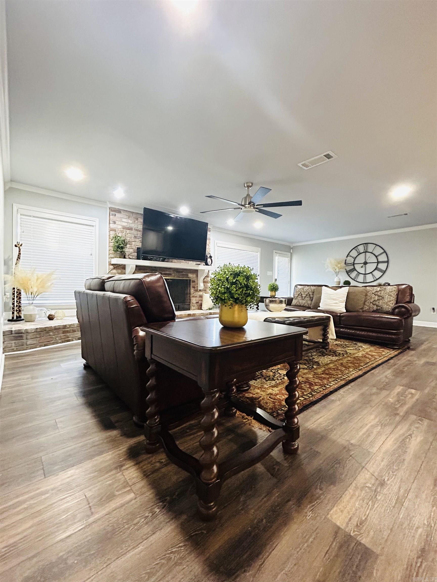 1 HILLCROFT ST  Pine Bluff, AR