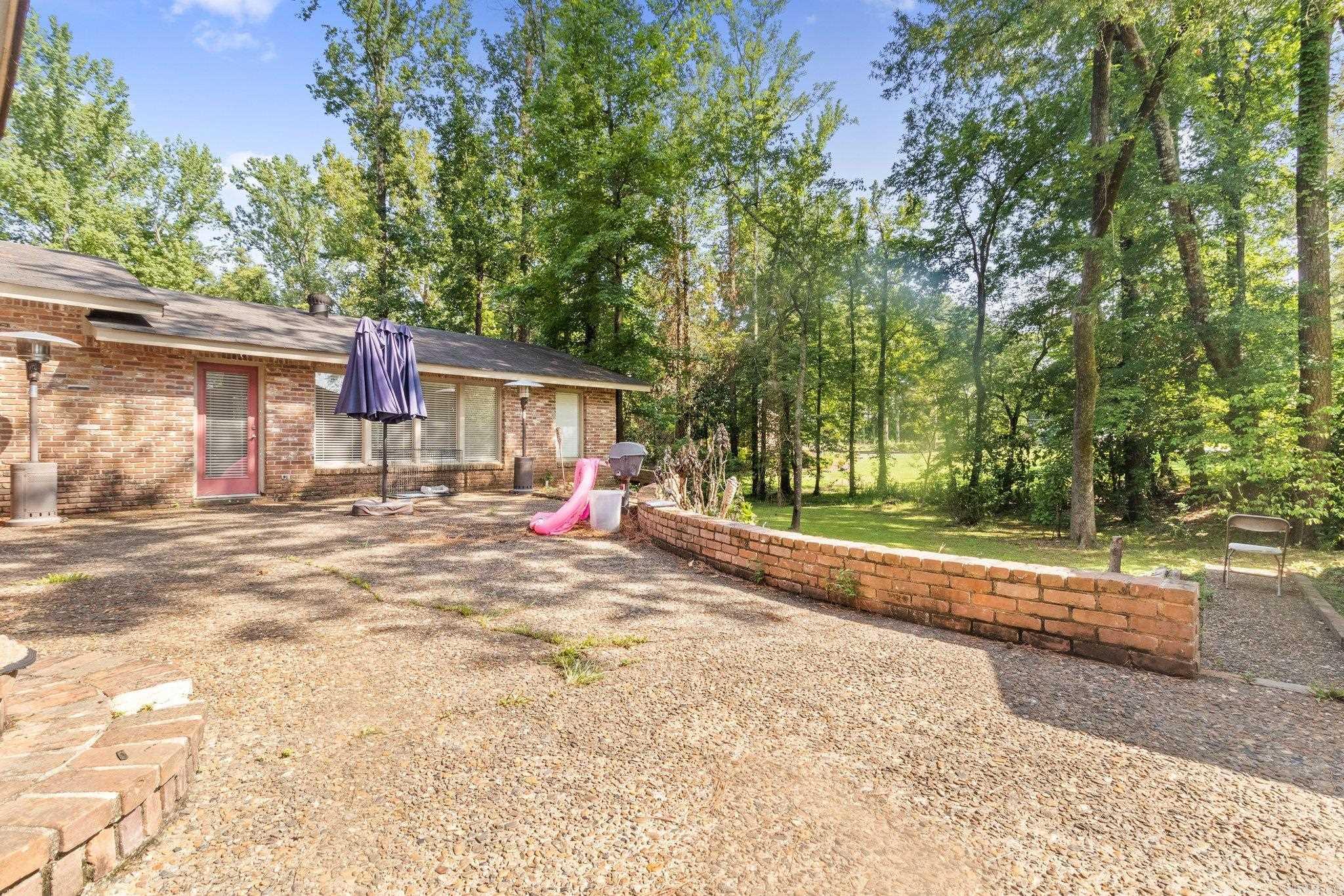 1 HILLCROFT ST  Pine Bluff, AR