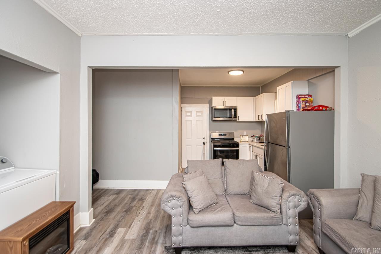 1870 S Izard  Little Rock, AR