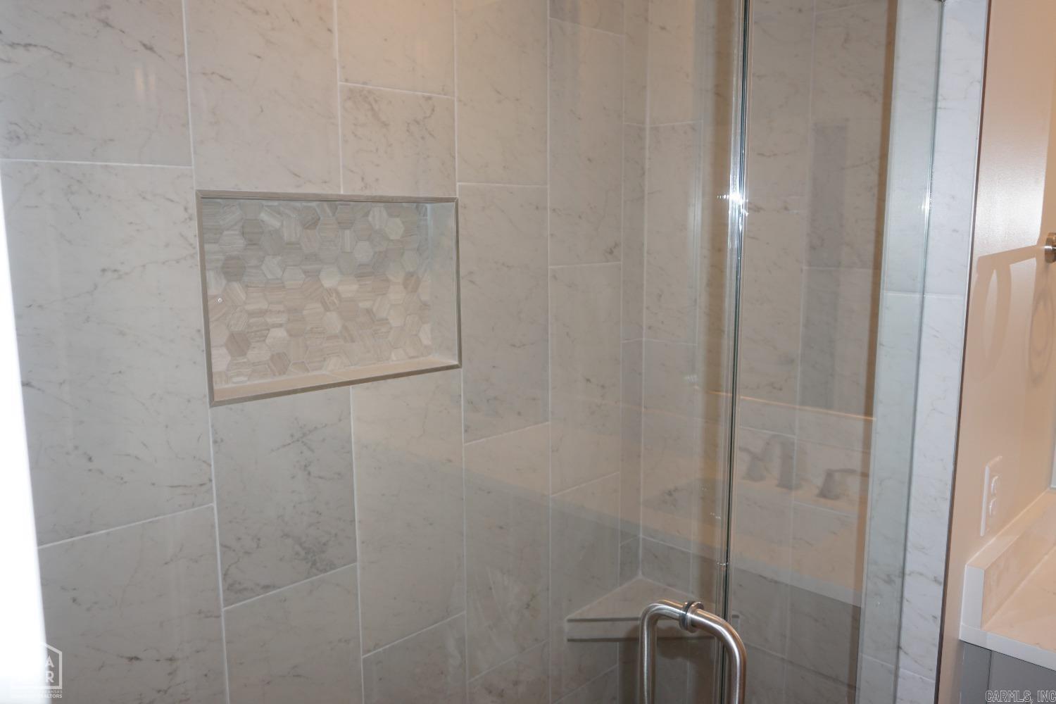 1814 N Oak Street Brookland, AR 72417