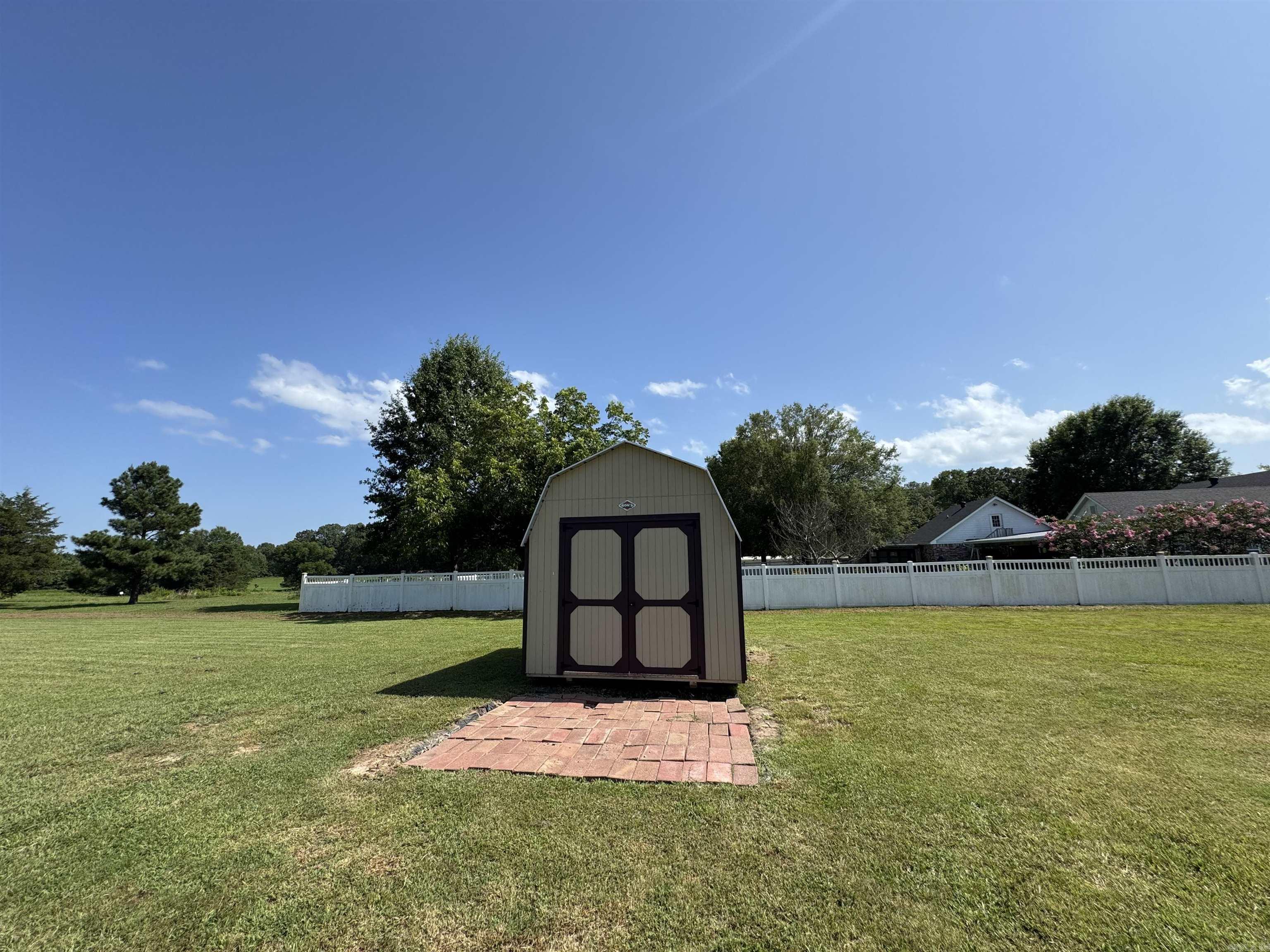 11 Hickory  Clarksville, AR