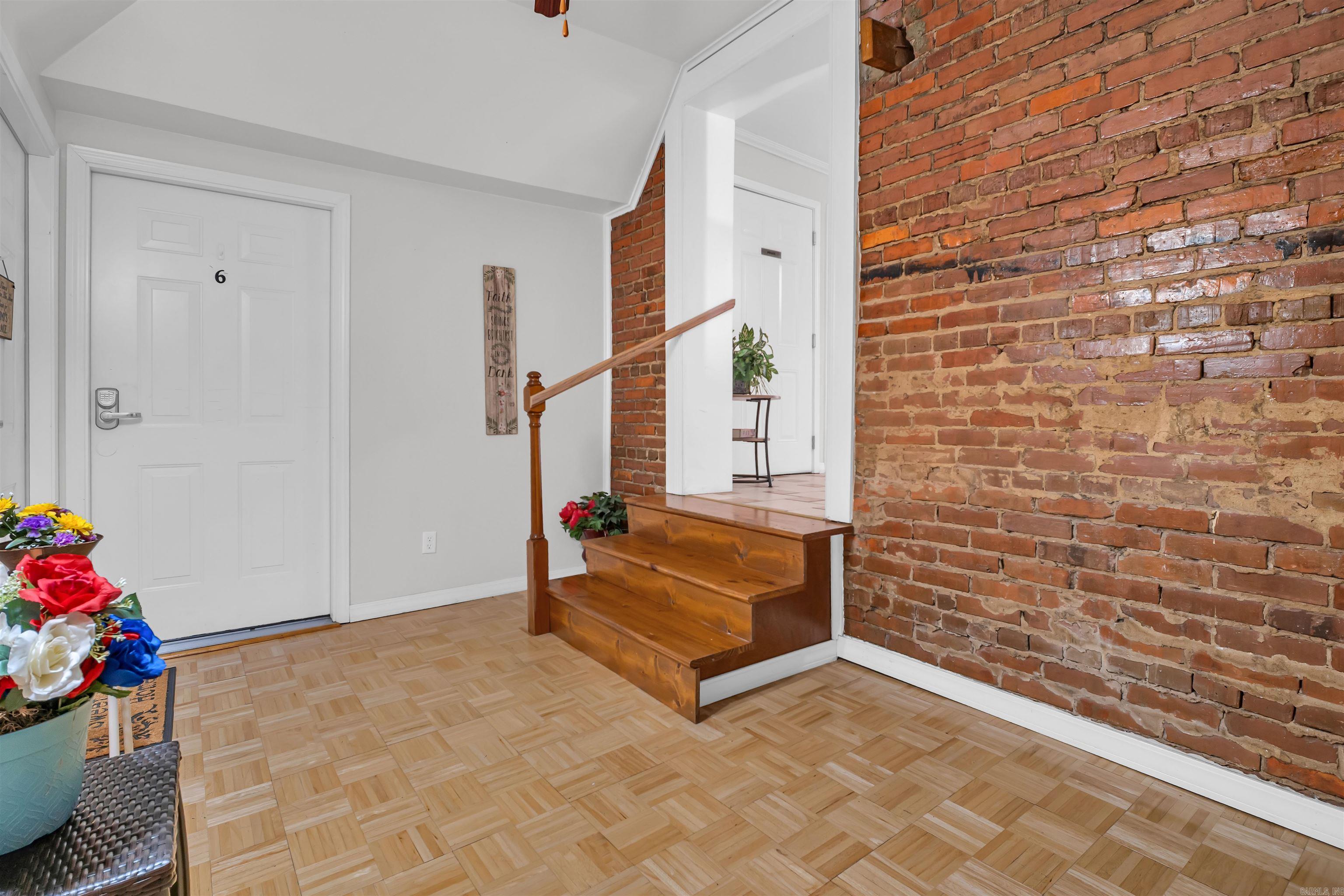 111 Commerce  Morrilton, AR