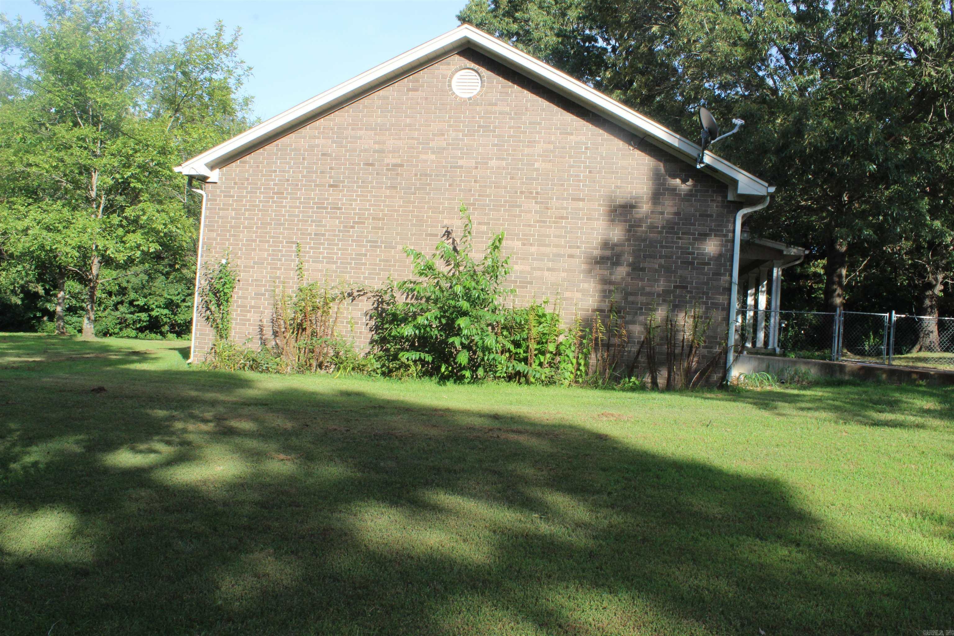 256 Grand Central Drive  Marshall, AR