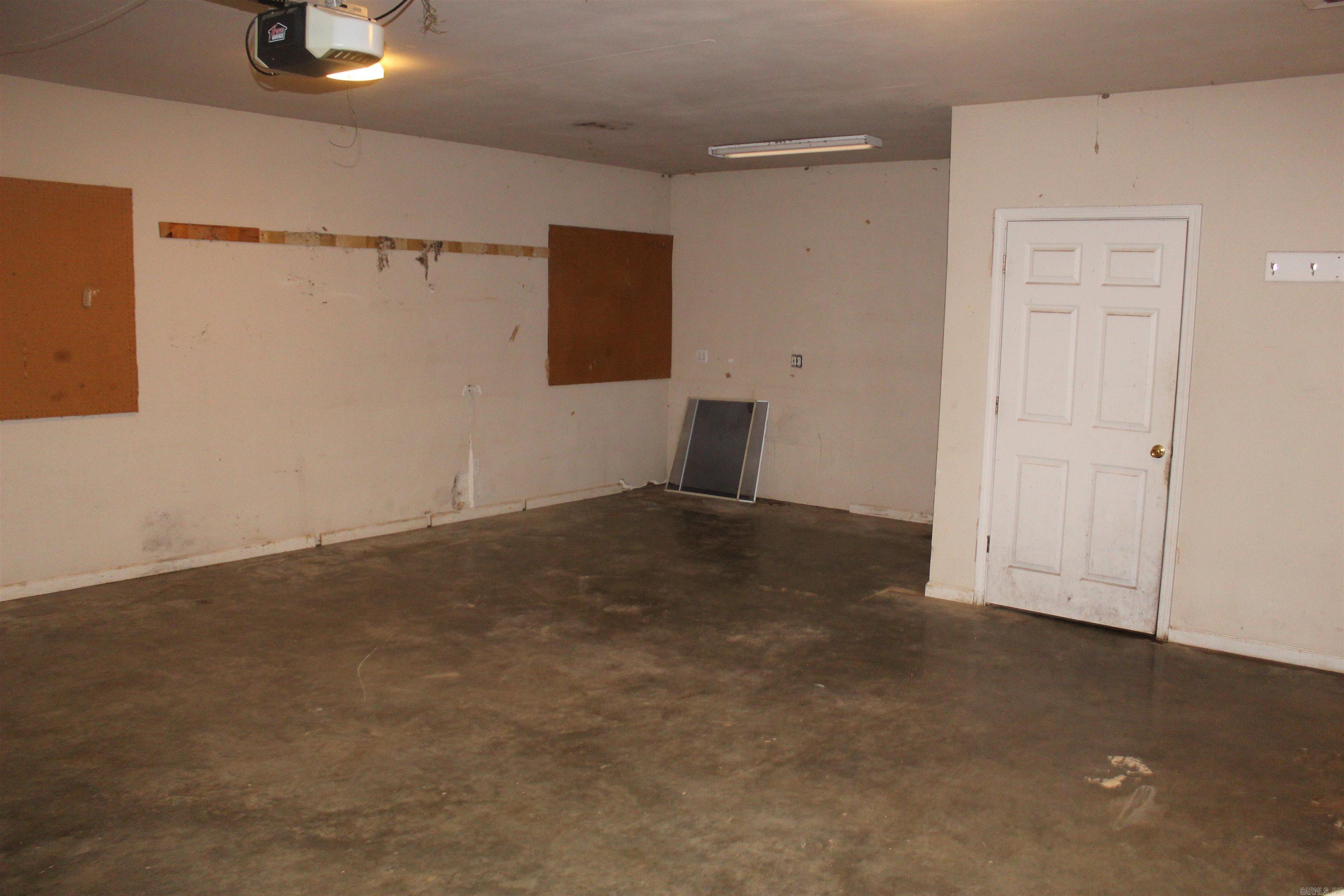 256 Grand Central Drive  Marshall, AR