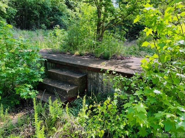 000 CR 127  Calico Rock, AR