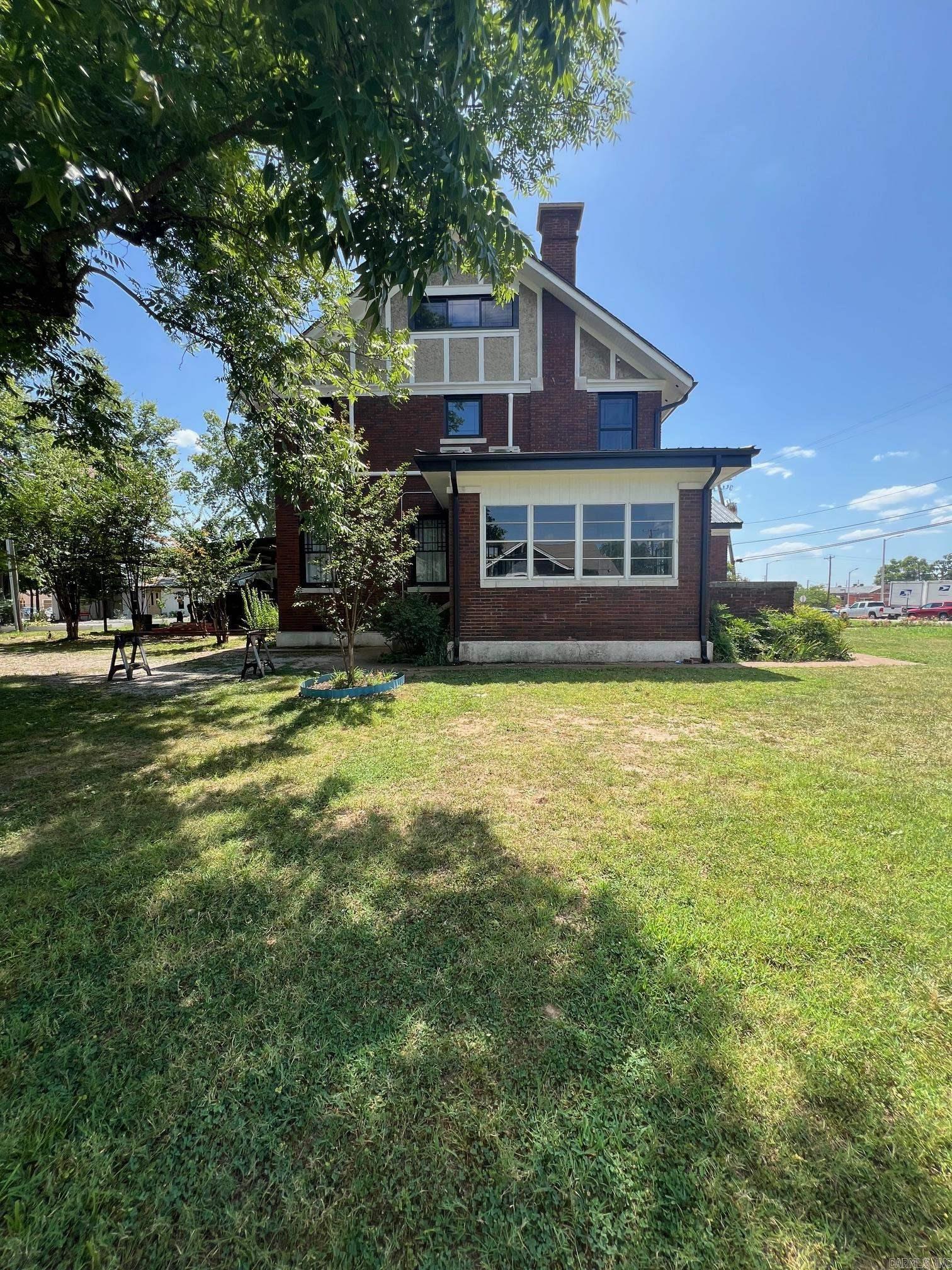 476 E Boswell  Batesville, AR