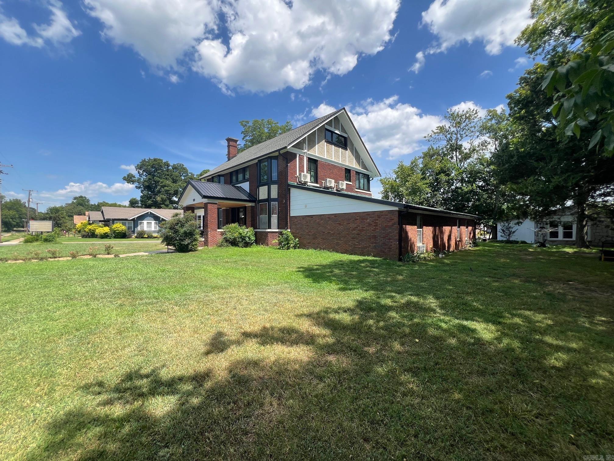 476 E Boswell  Batesville, AR