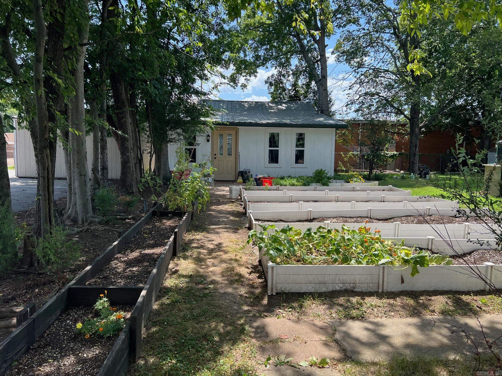 476 E Boswell  Batesville, AR