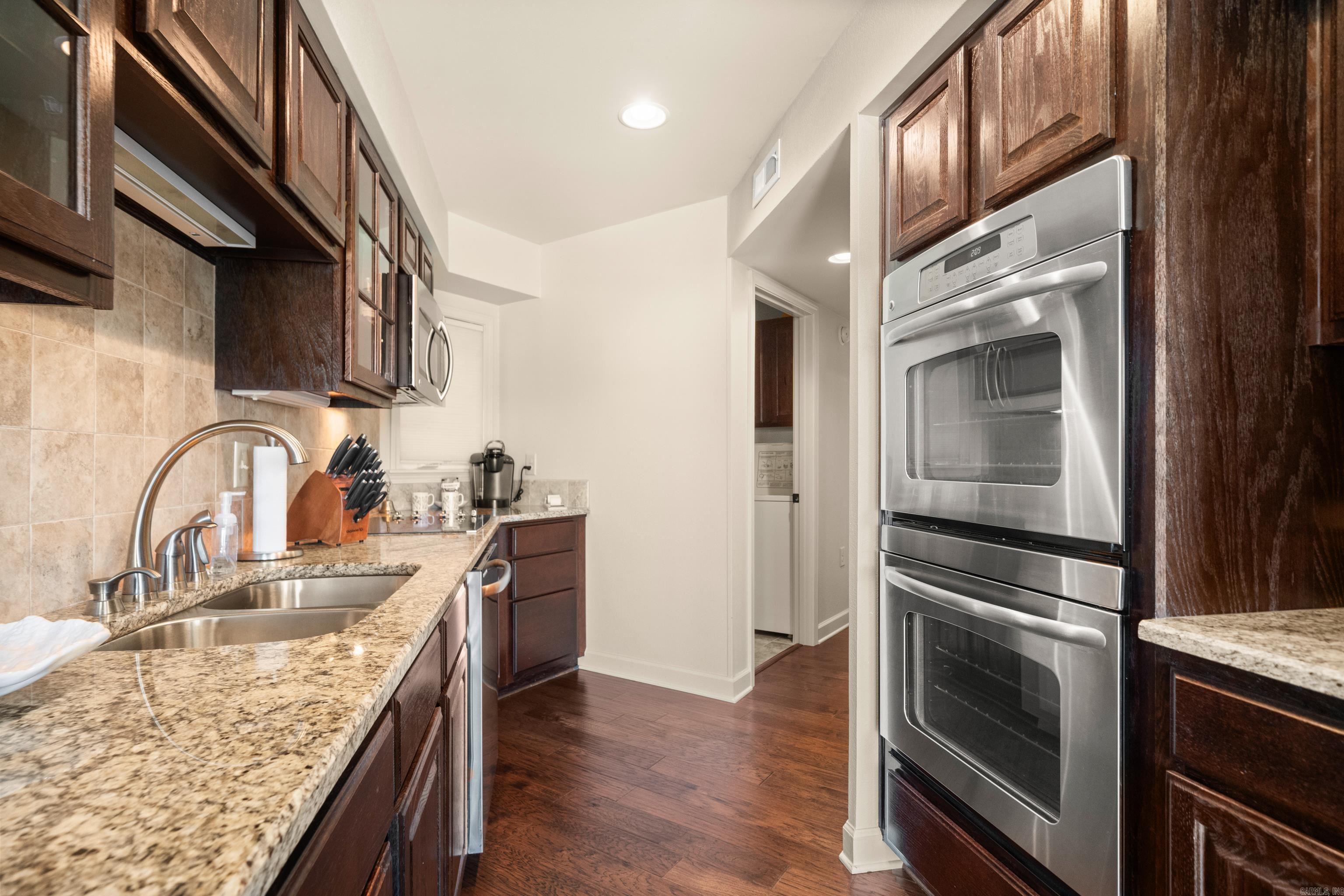 101 long Island  Hot Springs, AR