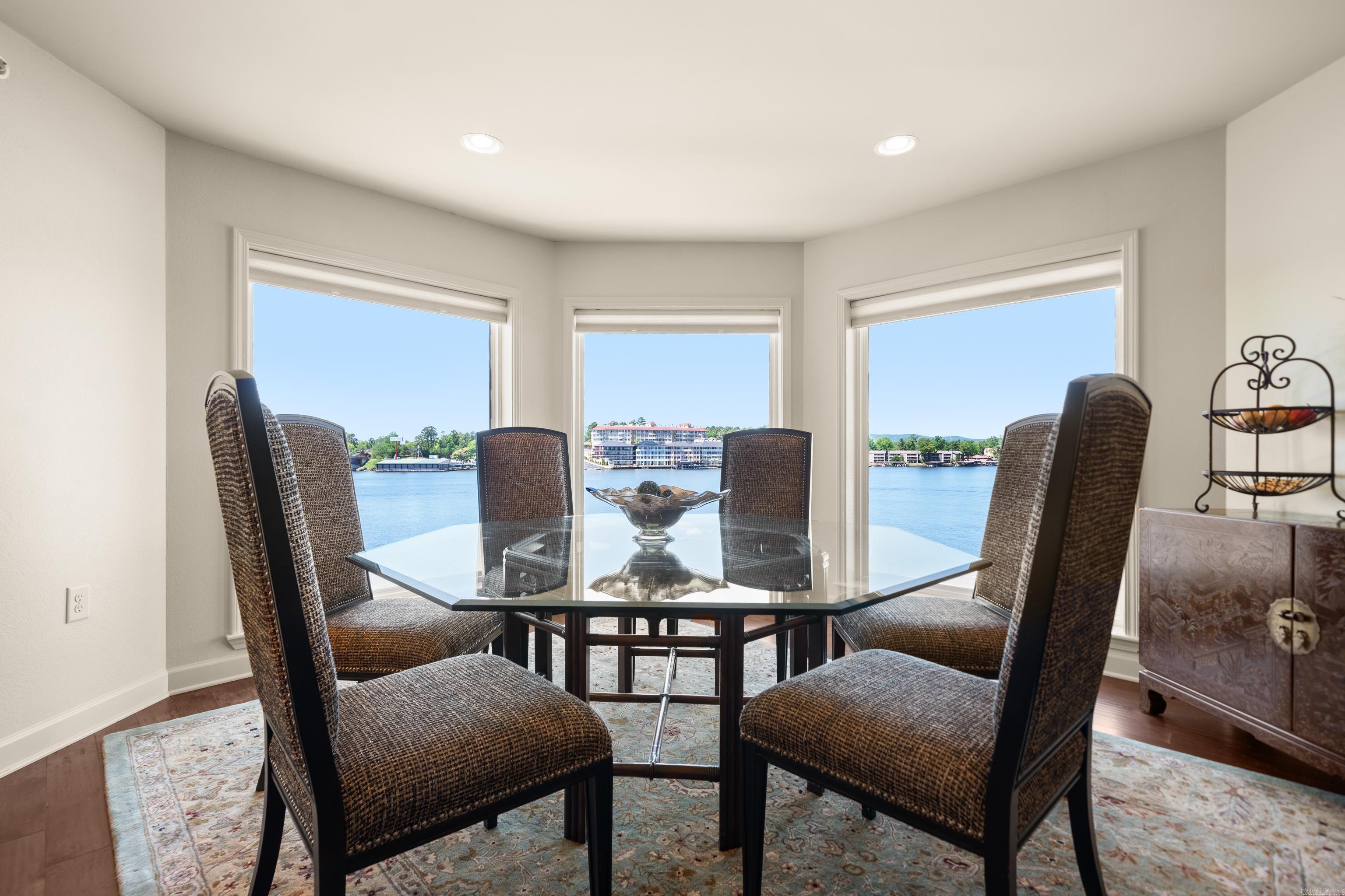 101 long Island  Hot Springs, AR