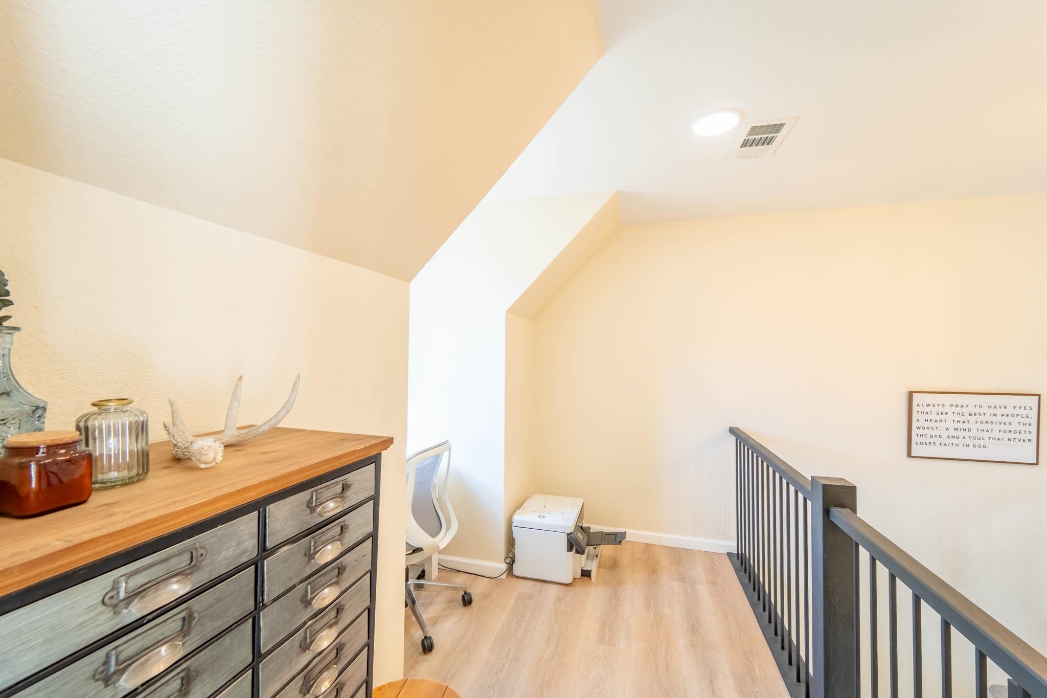 365 County Road 993 Green For., AR 72638