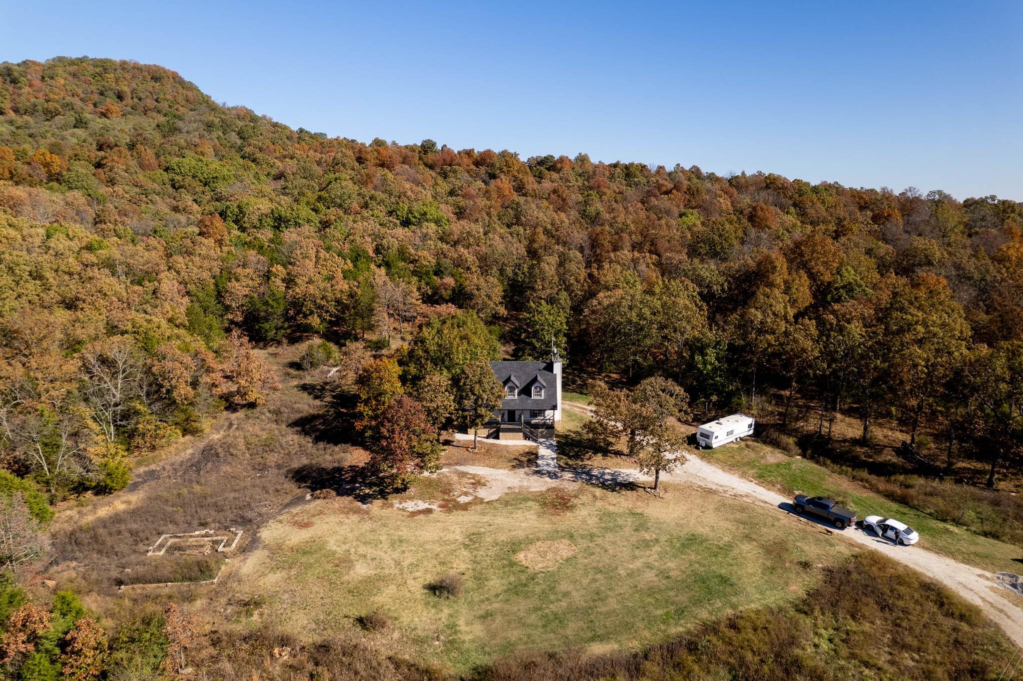 365 County Road 993 Green For., AR 72638