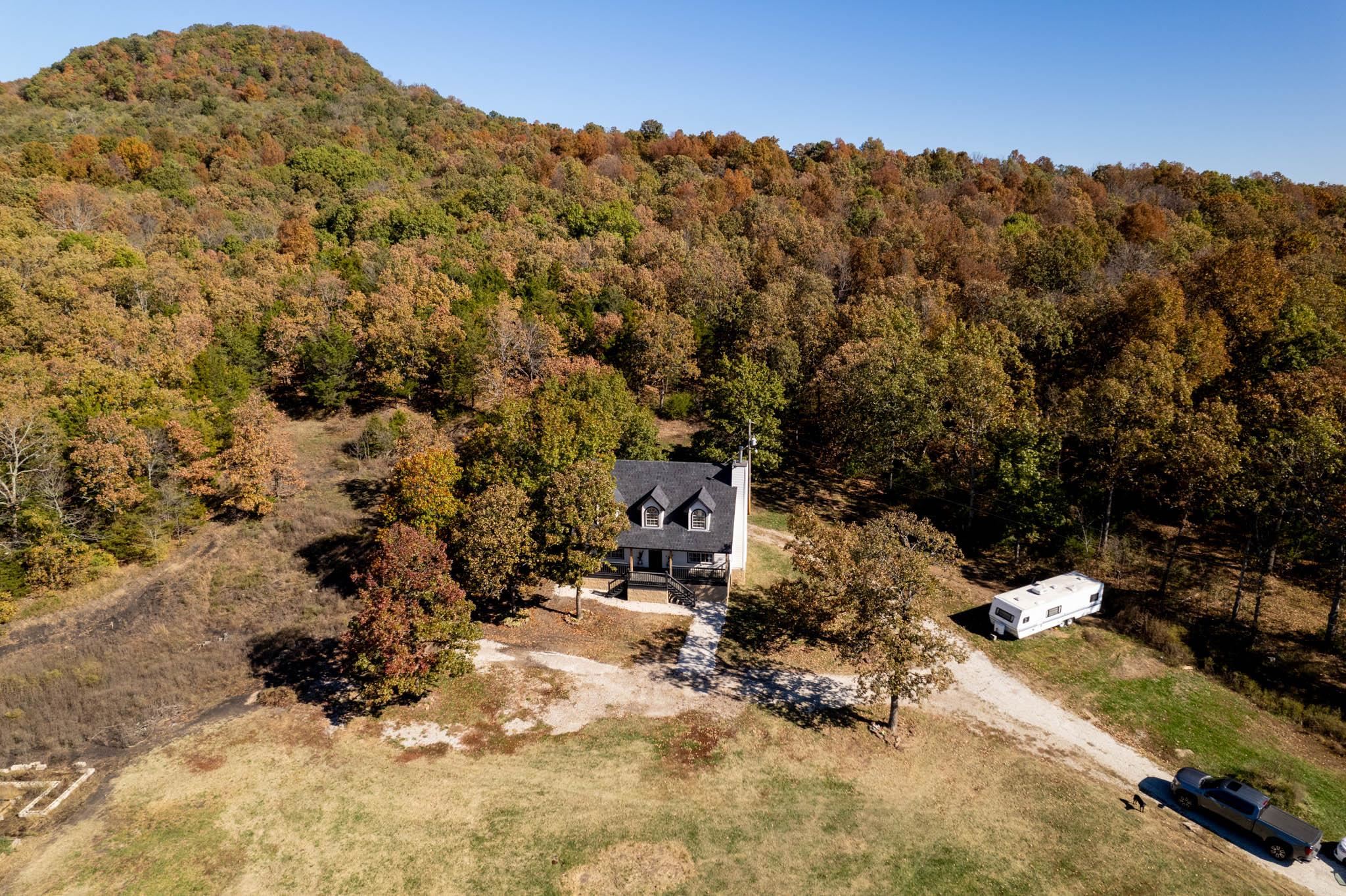 365 County Road 993 Green For., AR 72638