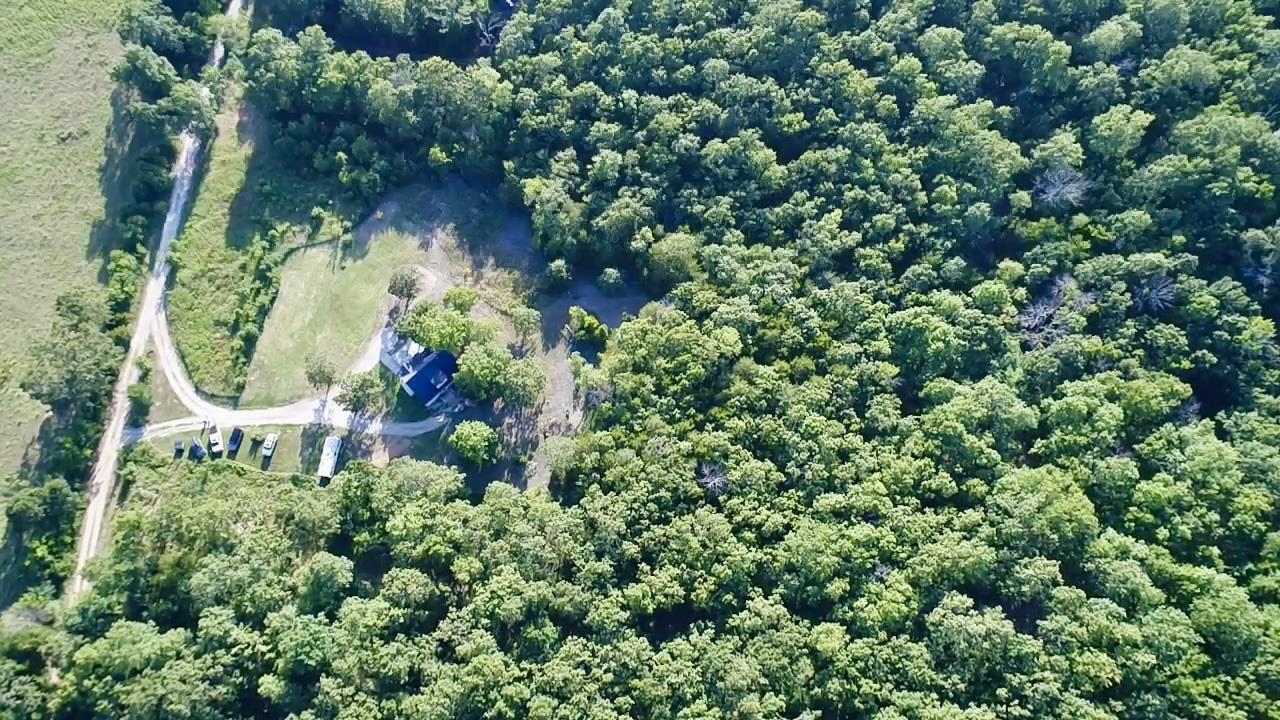 365 County Road 993 Green For., AR 72638