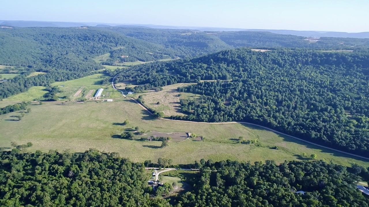 365 County Road 993 Green For., AR 72638