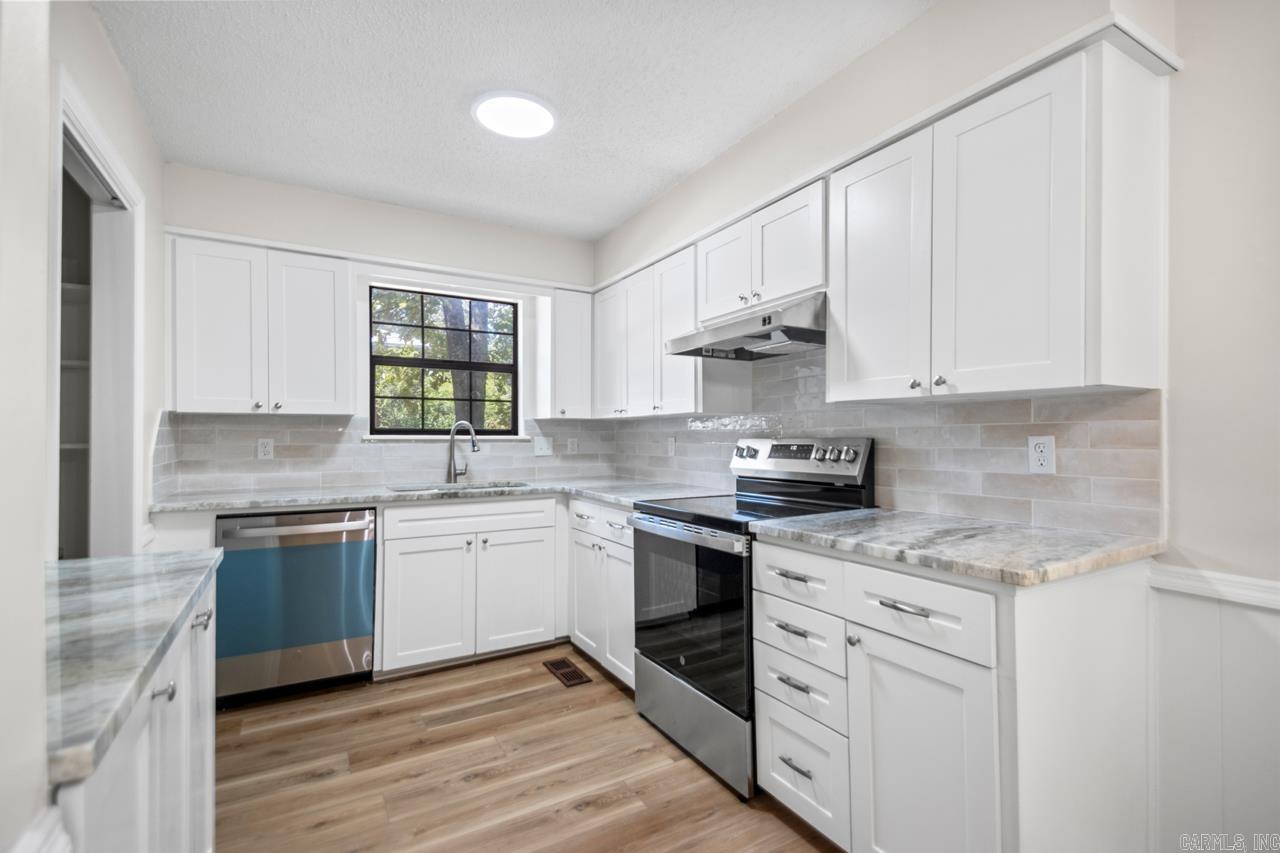 115 Elwood Sherwood, AR 72120