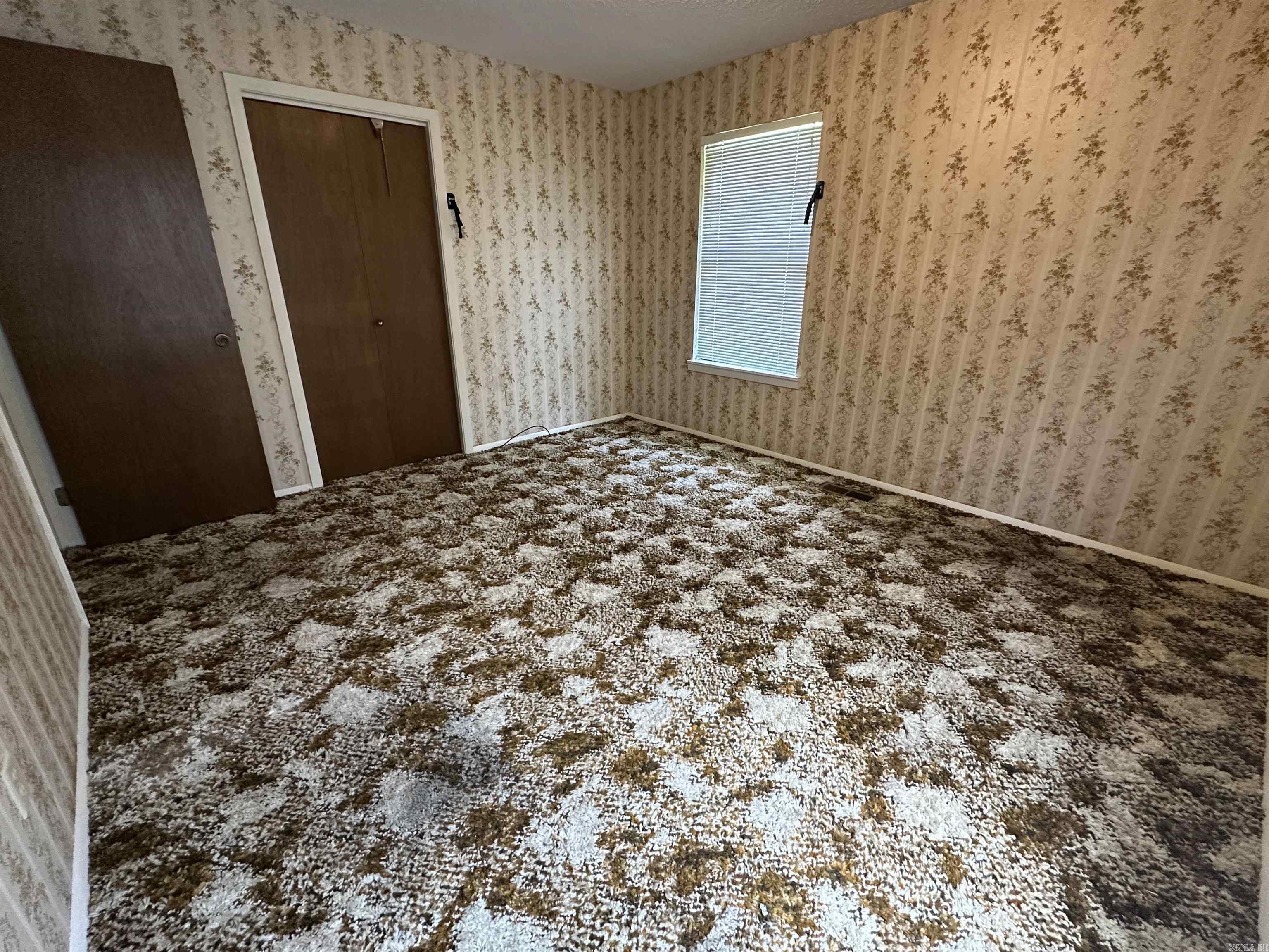 1721 Lakeshore Drive Heber Springs, AR 72543