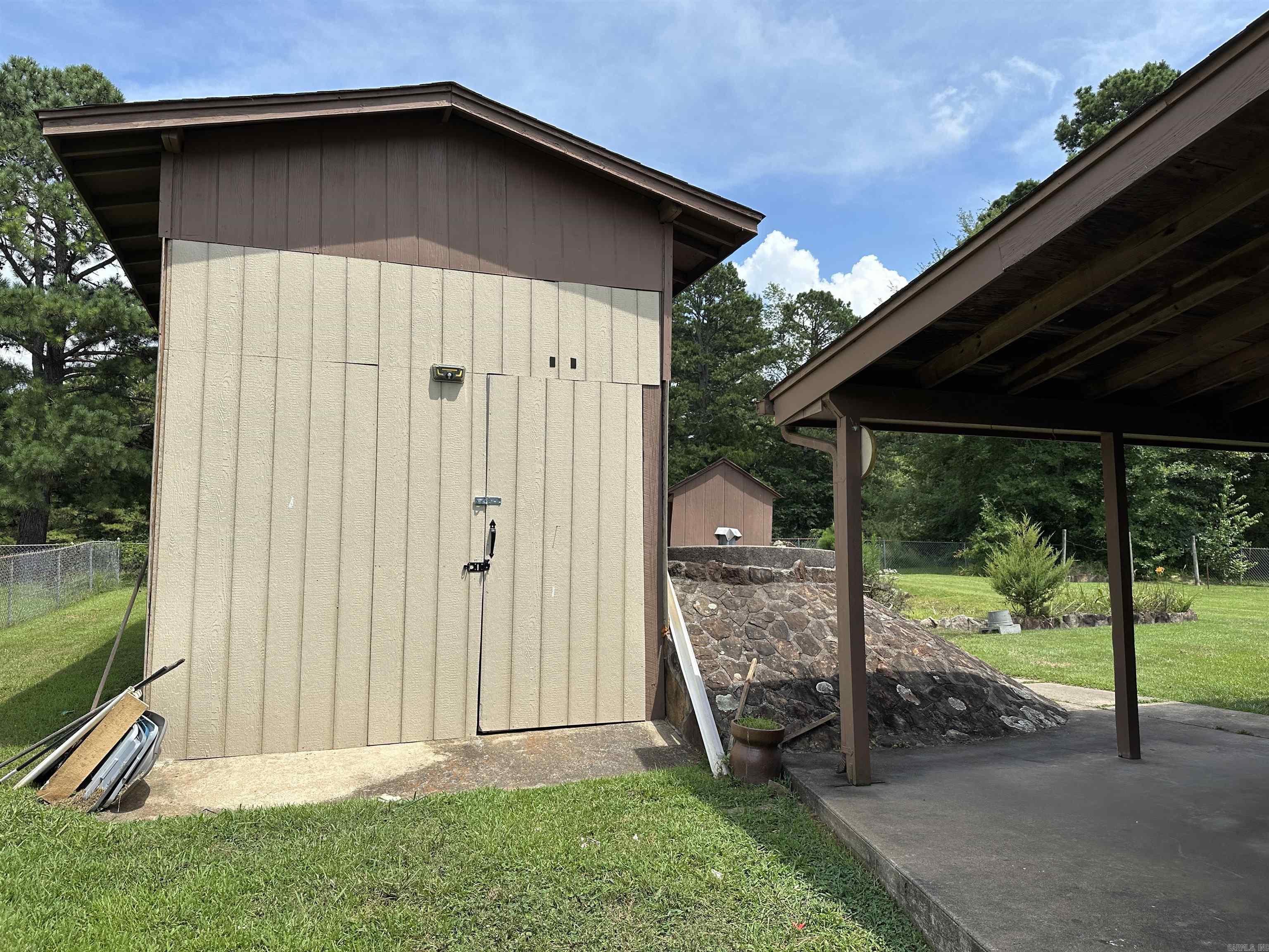 1721 Lakeshore Drive Heber Springs, AR 72543