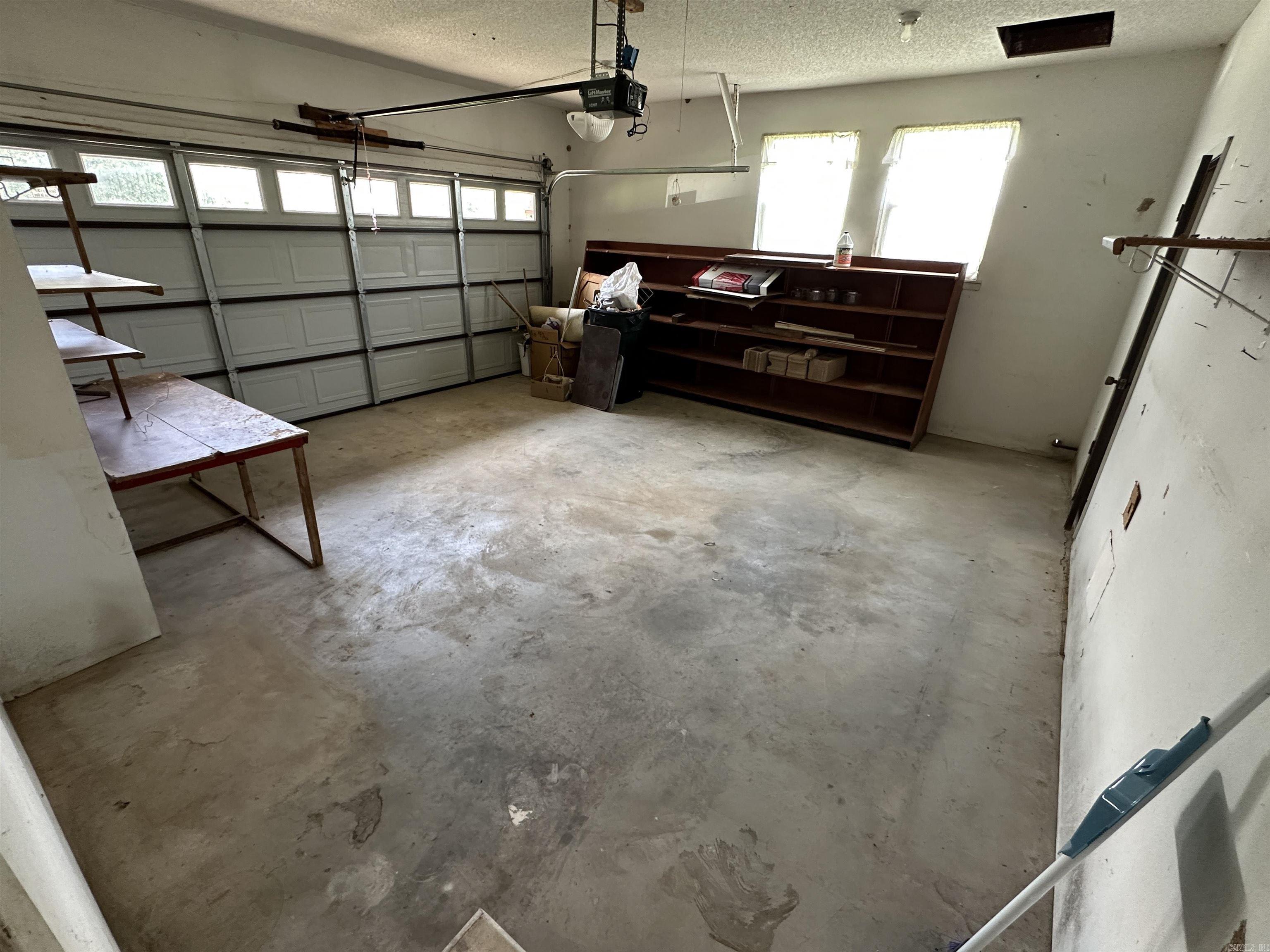 1721 Lakeshore Drive Heber Springs, AR 72543