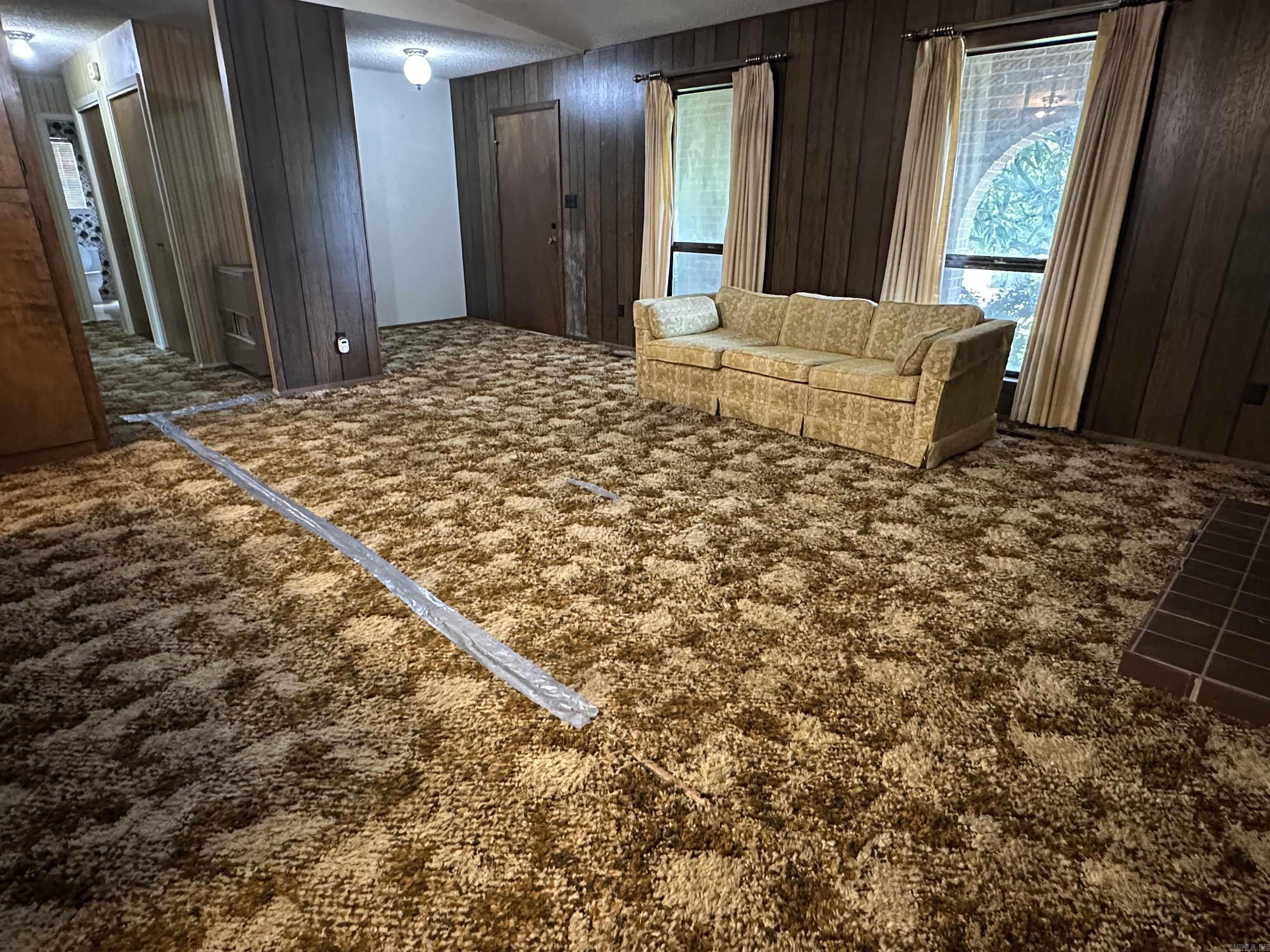 1721 Lakeshore Drive Heber Springs, AR 72543