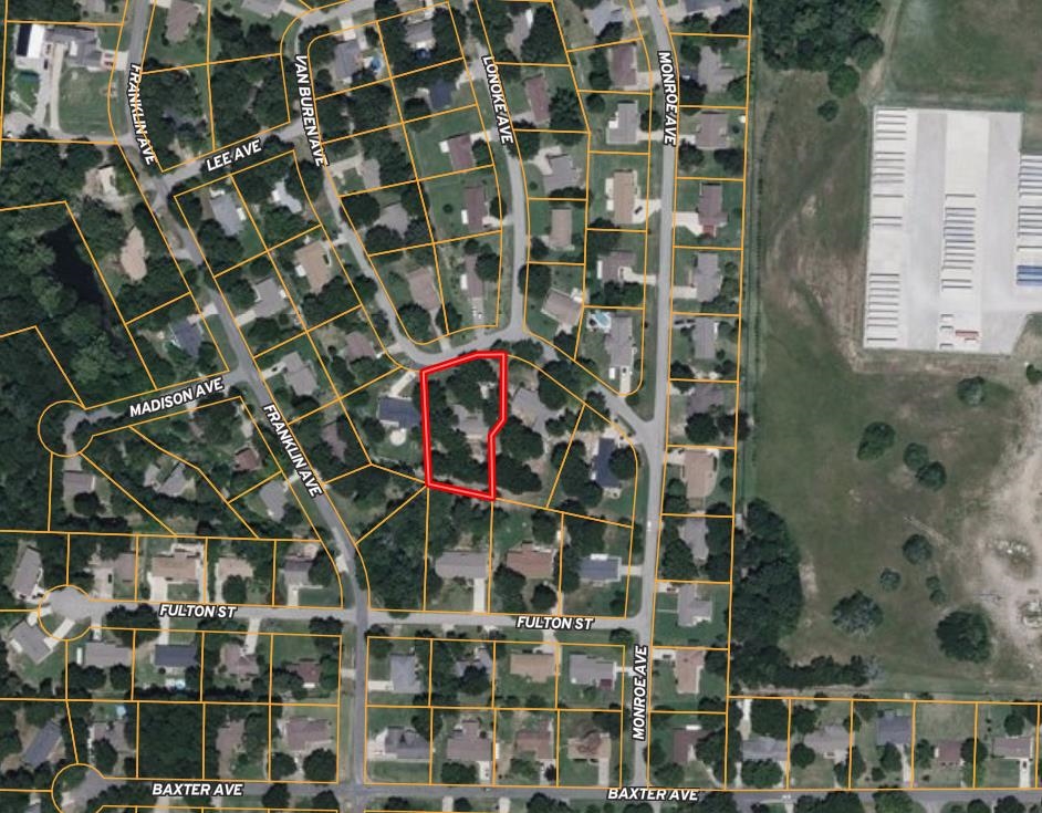 1712 Van Buren Ave Mountain Home, AR 72653