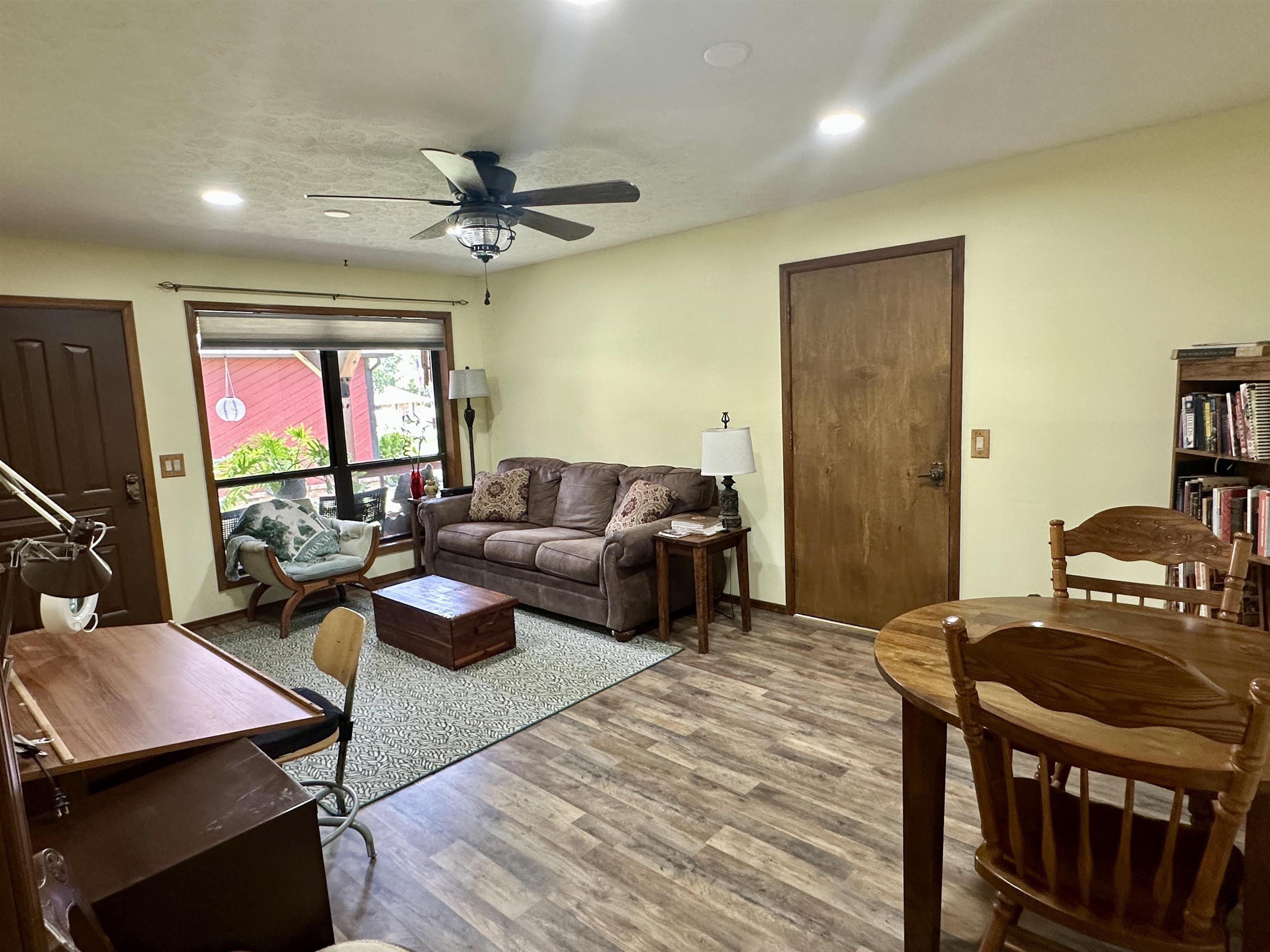 1712 Van Buren Ave Mountain Home, AR 72653