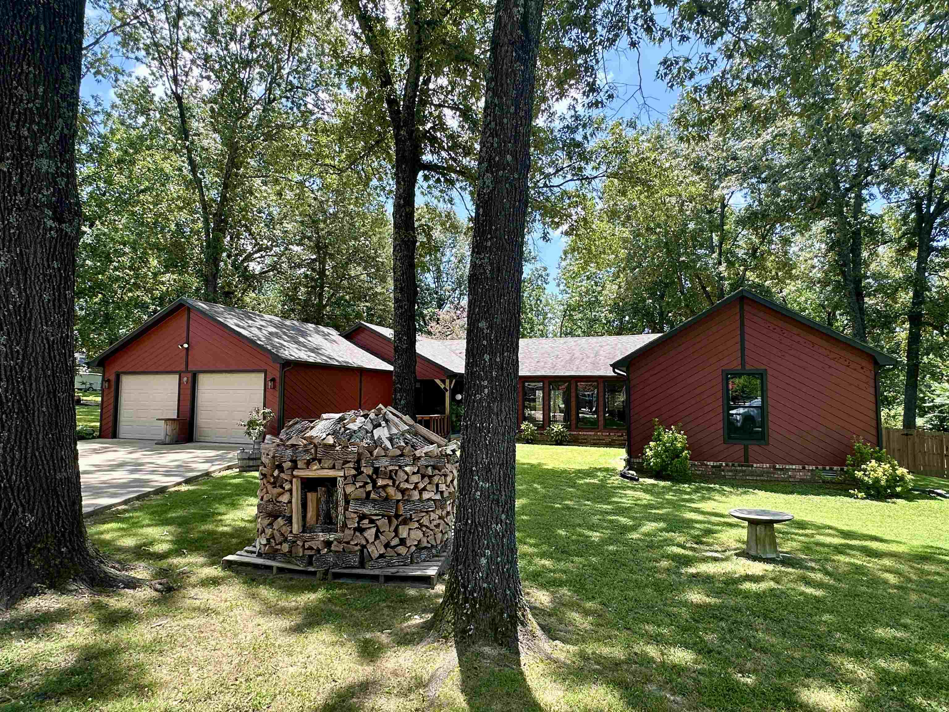 1712 Van Buren Ave Mountain Home, AR 72653